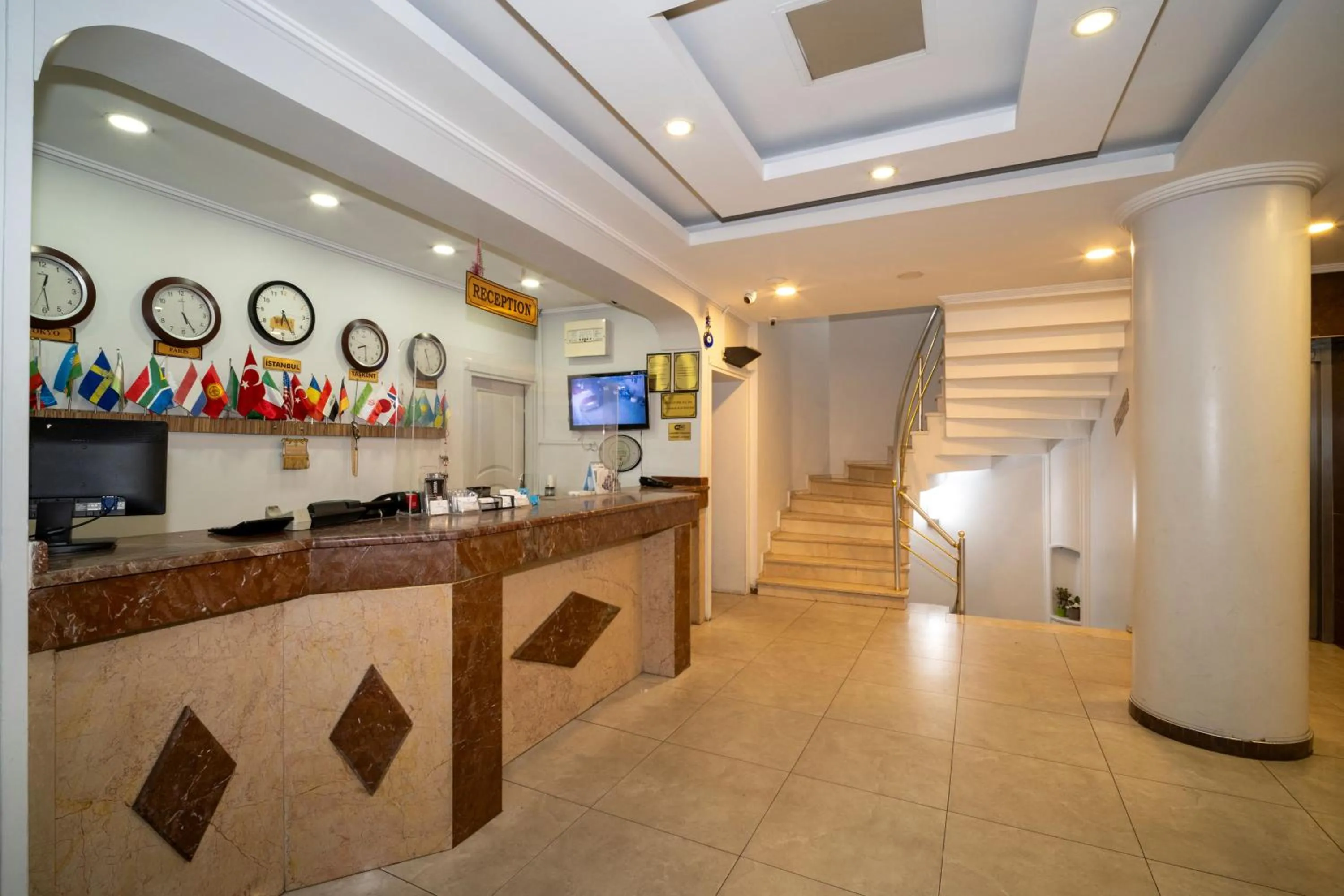 TV and multimedia in Hotel Simper