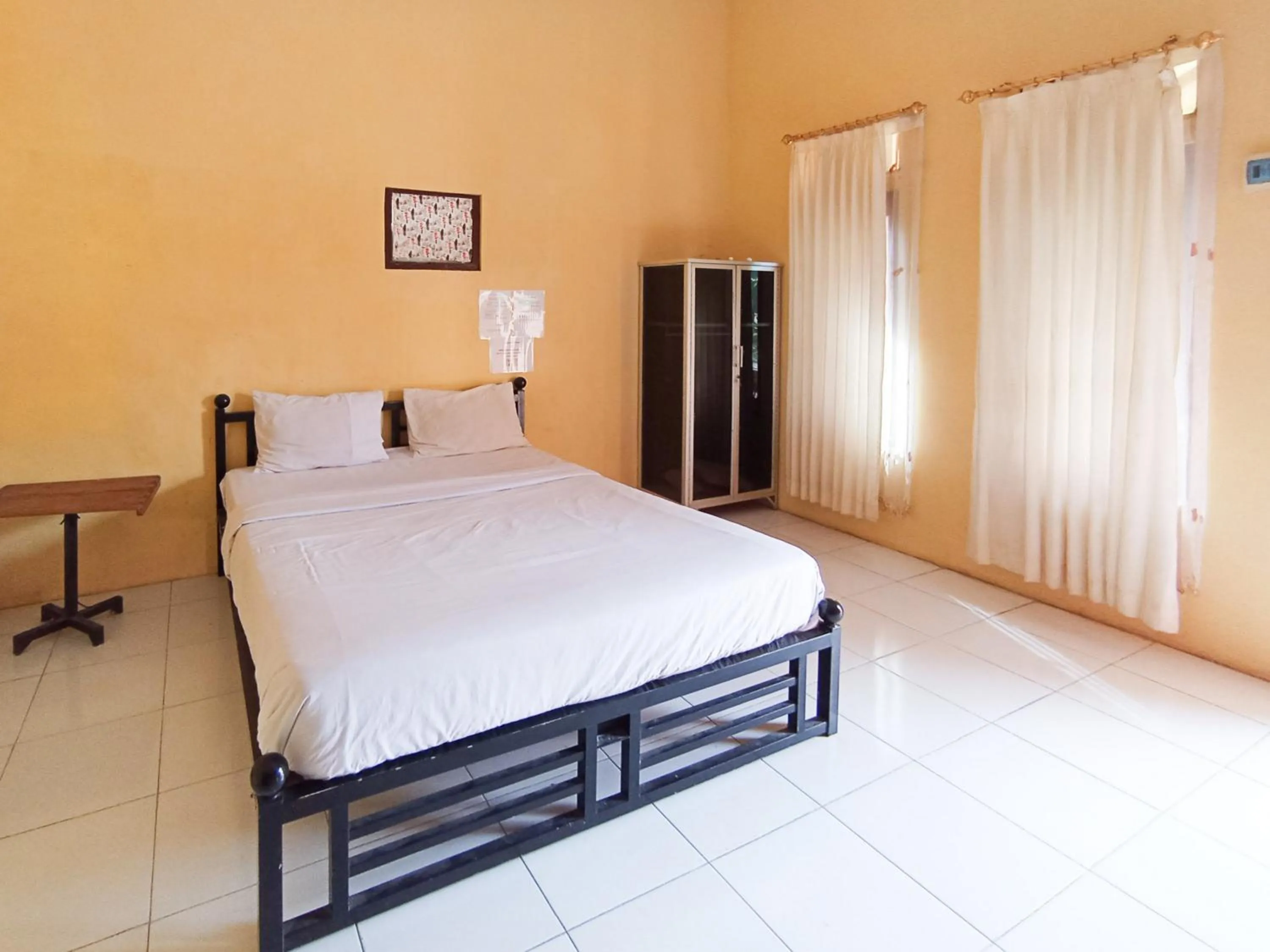 Bedroom, Bed in OYO 3100 El Shaday Family Residence