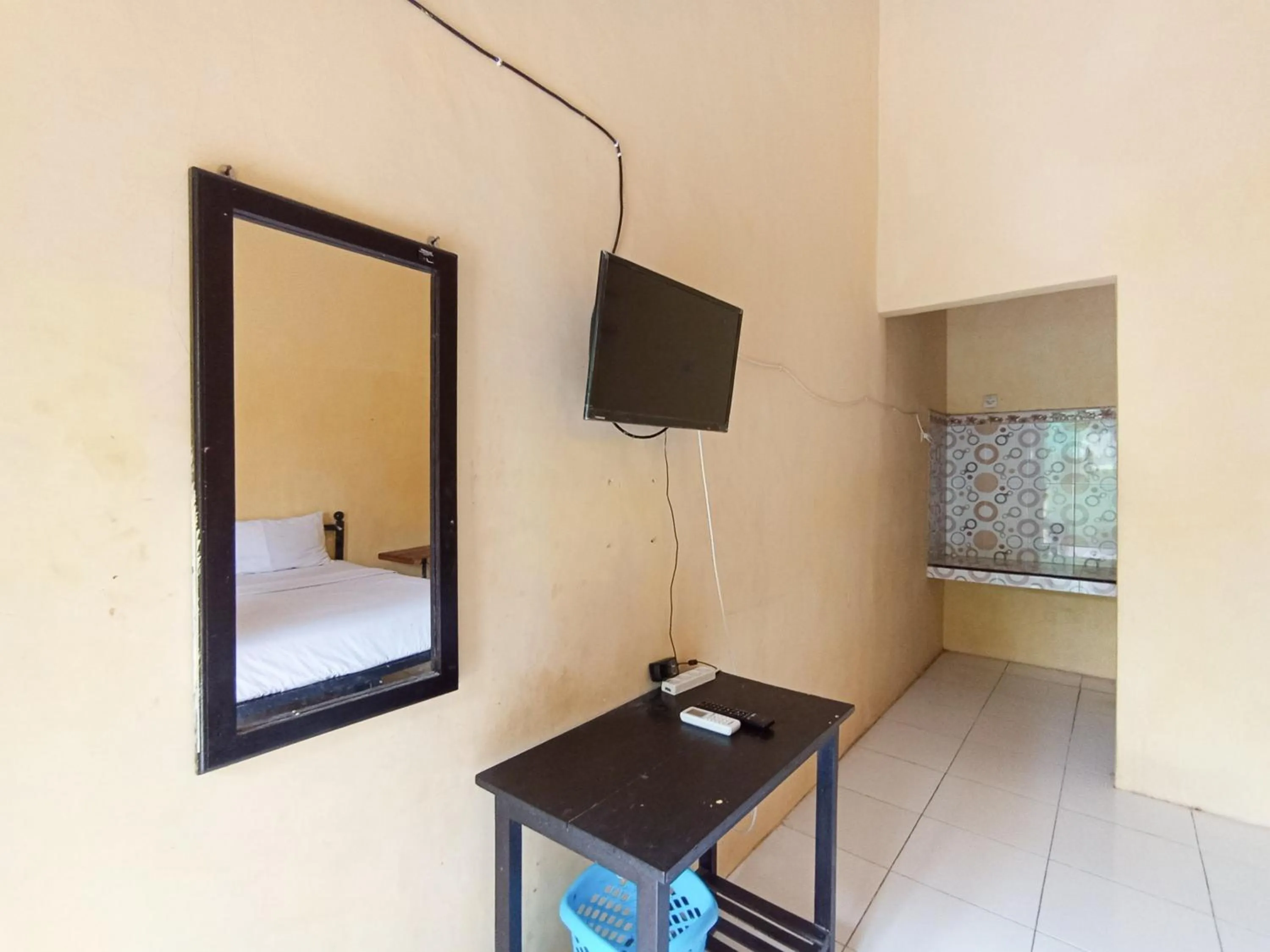 TV and multimedia, Bed in OYO 3100 El Shaday Family Residence