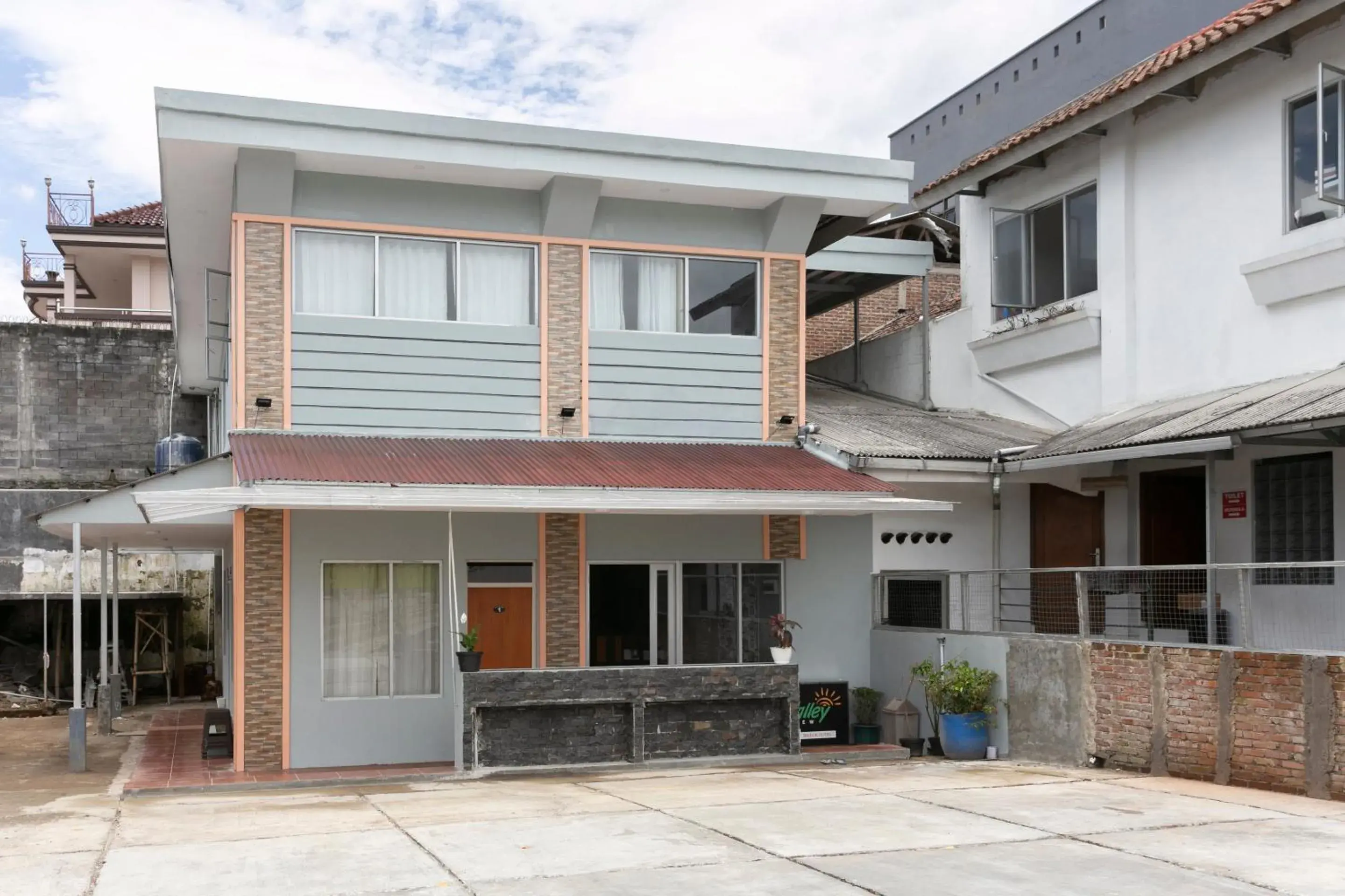 Facade/entrance in Collection O 3130 D'Valley View Facade/entrance in Collection O 3130 D'Valley View