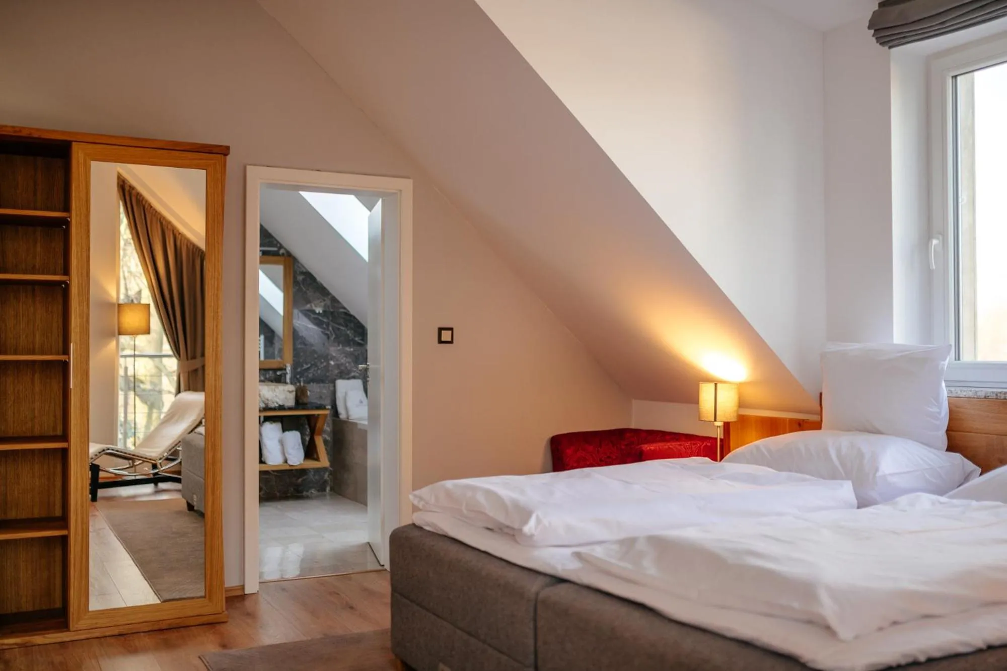 Bed in Resort CATTALEYA