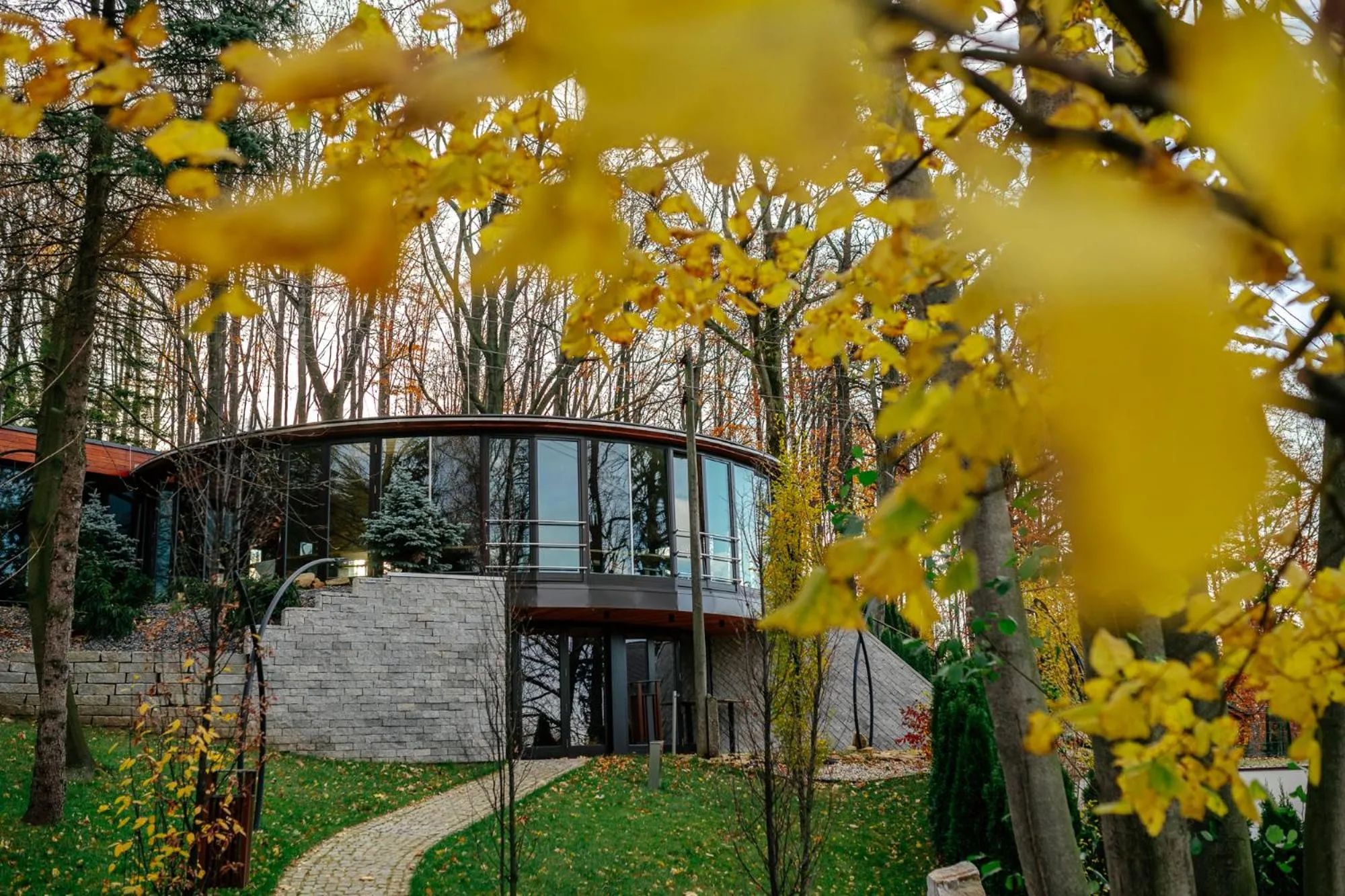 Property building in Resort CATTALEYA
