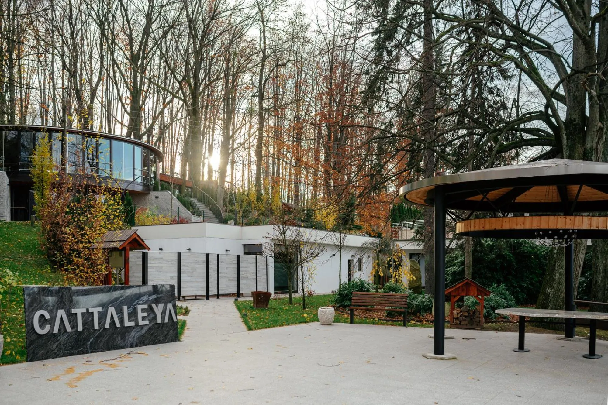 Property building in Resort CATTALEYA
