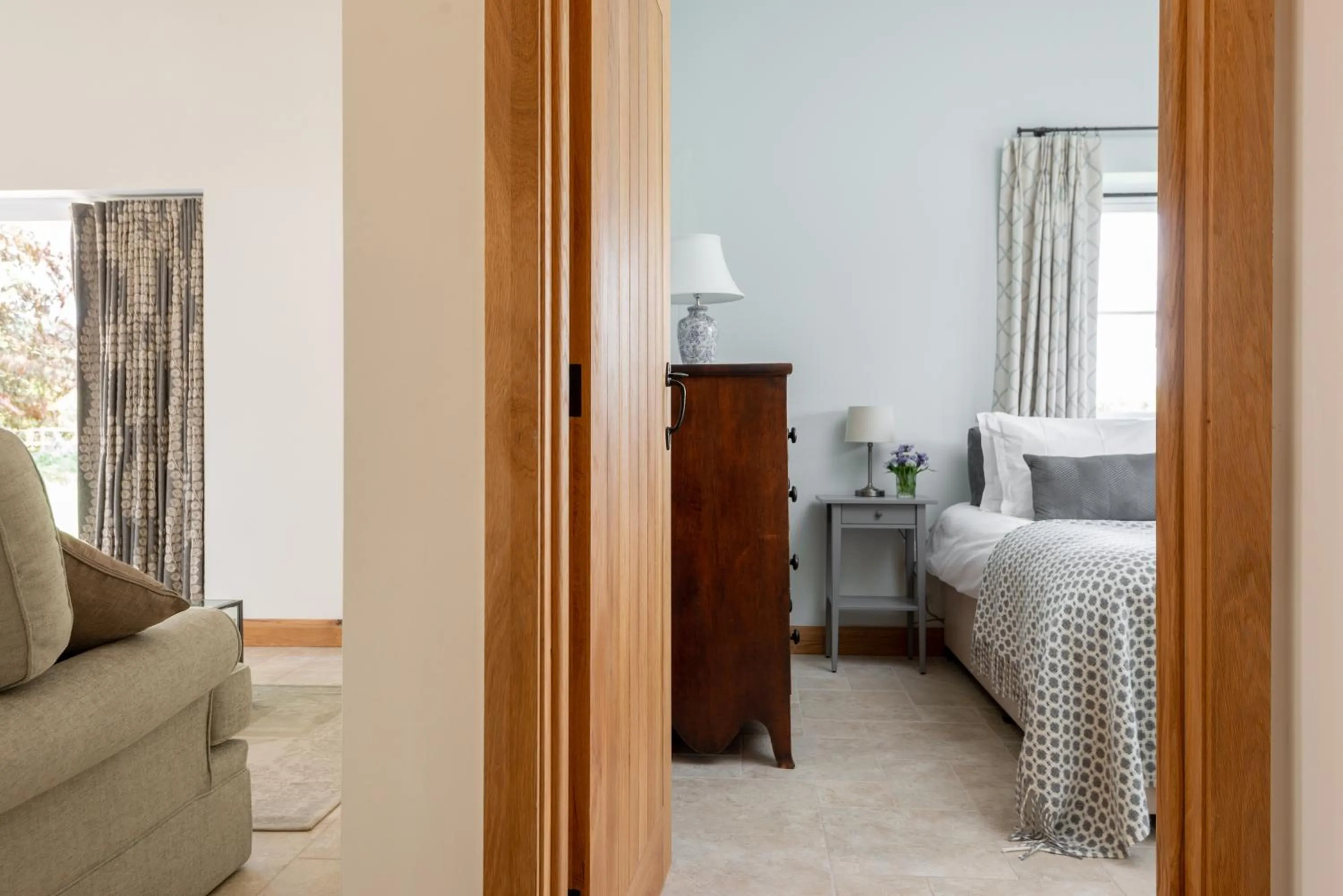 Bed in Barrow Hill Barns