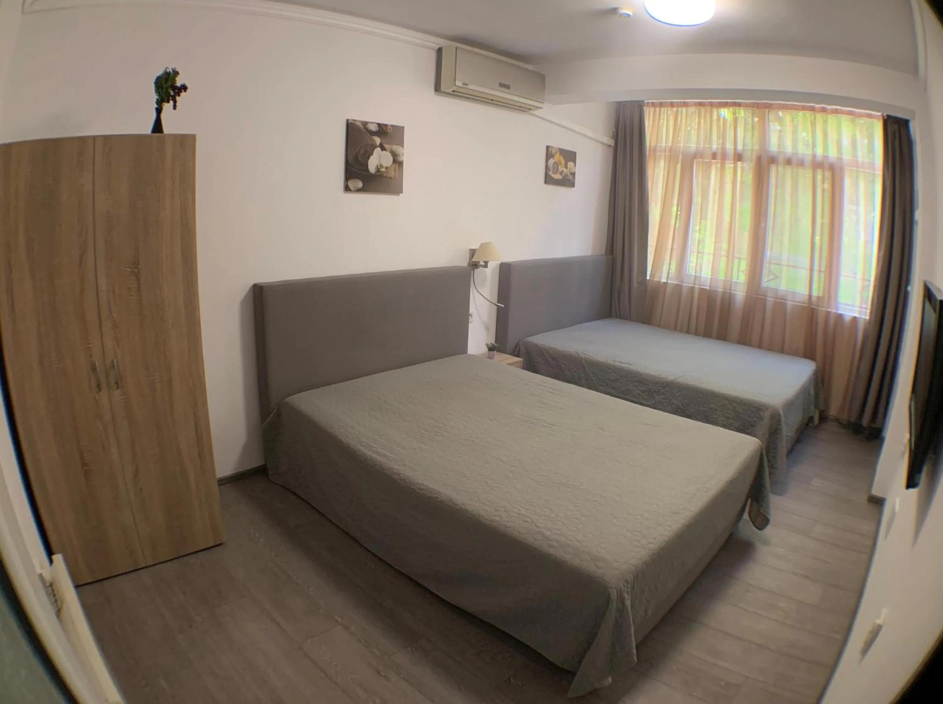 Bed in Samuil Apartments - Central Burgas
