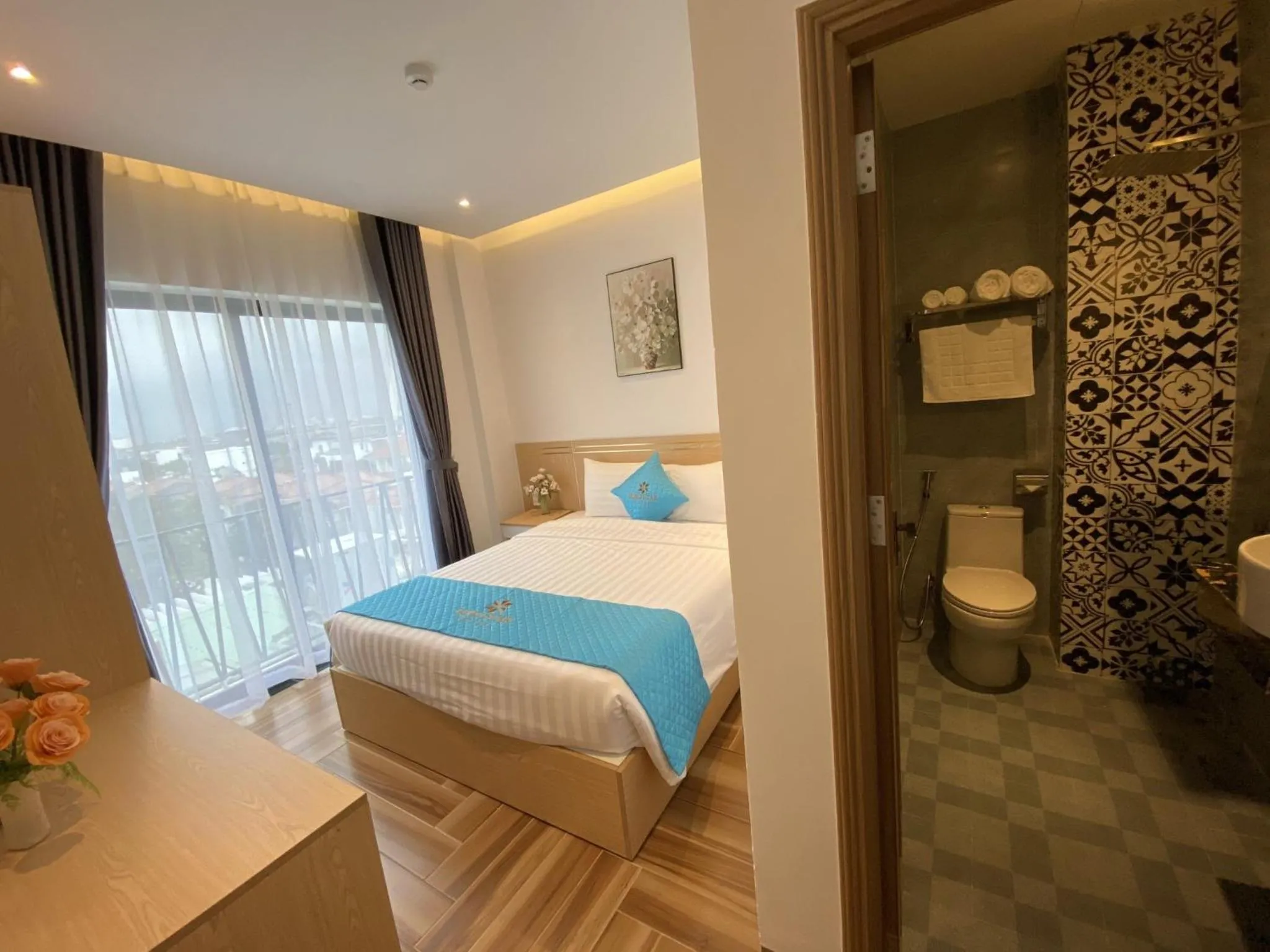 Bed in Euro Star Riverside Hotel