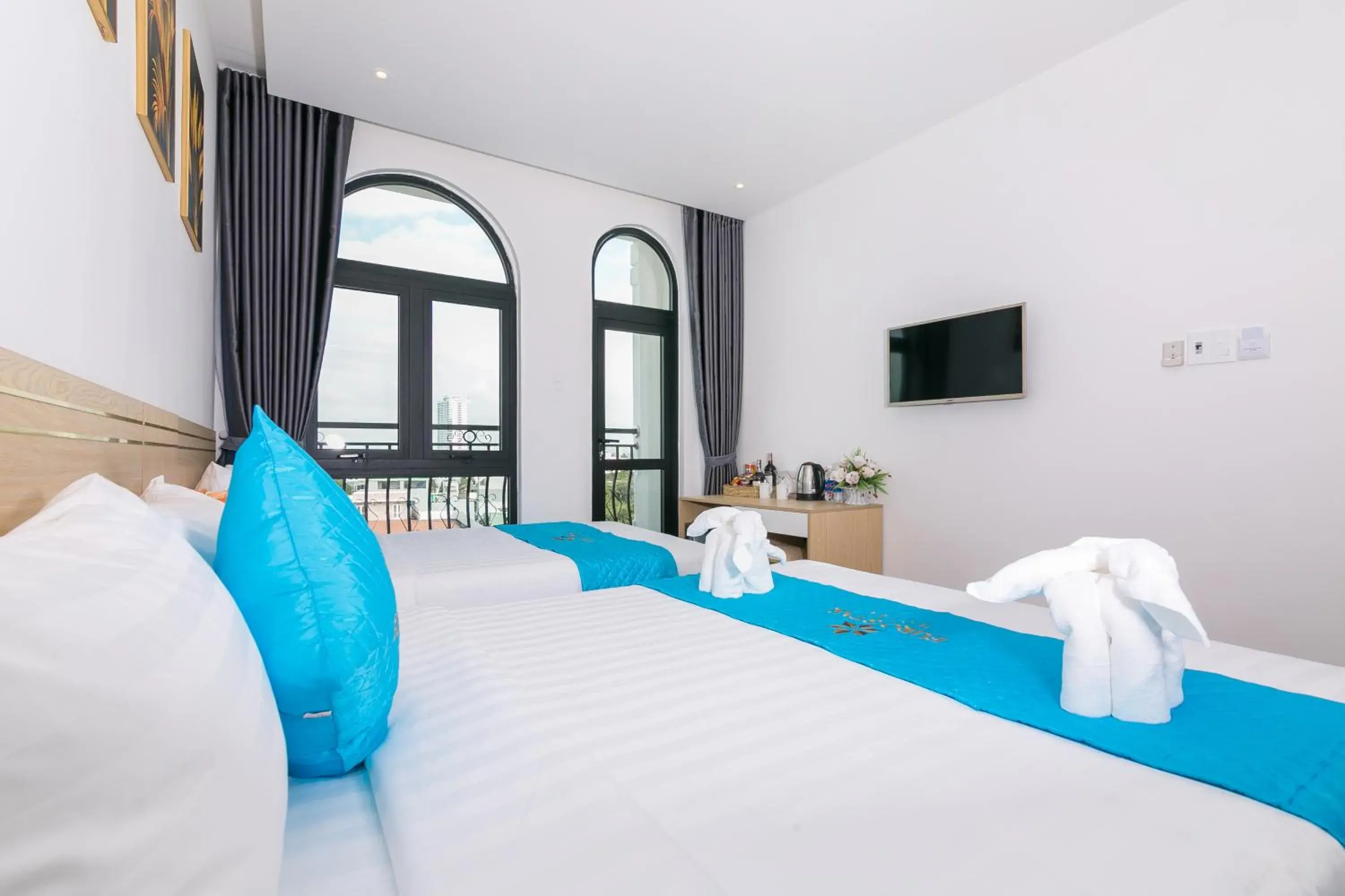 Family Room with Balcony in Euro Star Riverside Hotel Family Room with Balcony in Euro Star Riverside Hotel