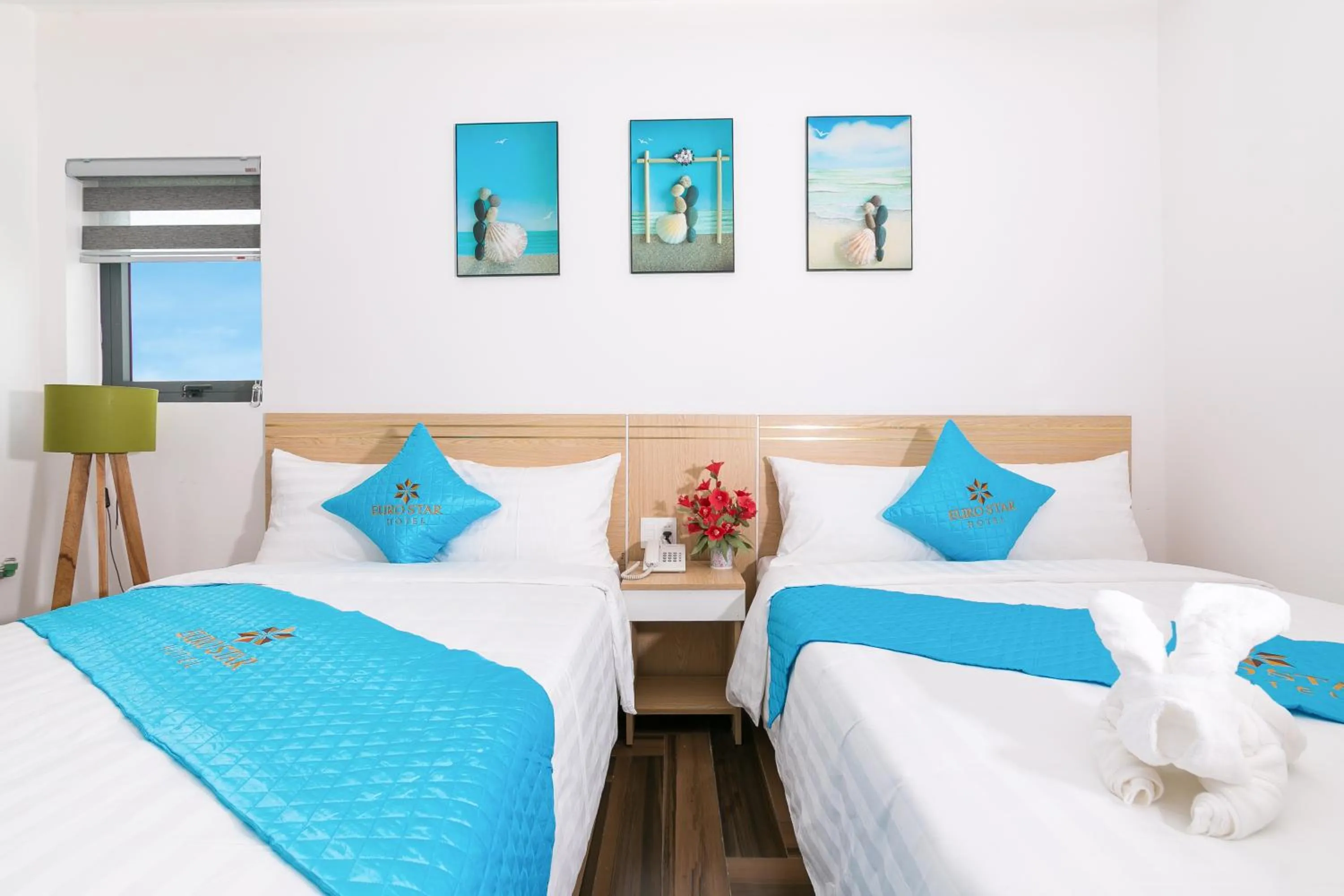 Bed in Euro Star Riverside Hotel