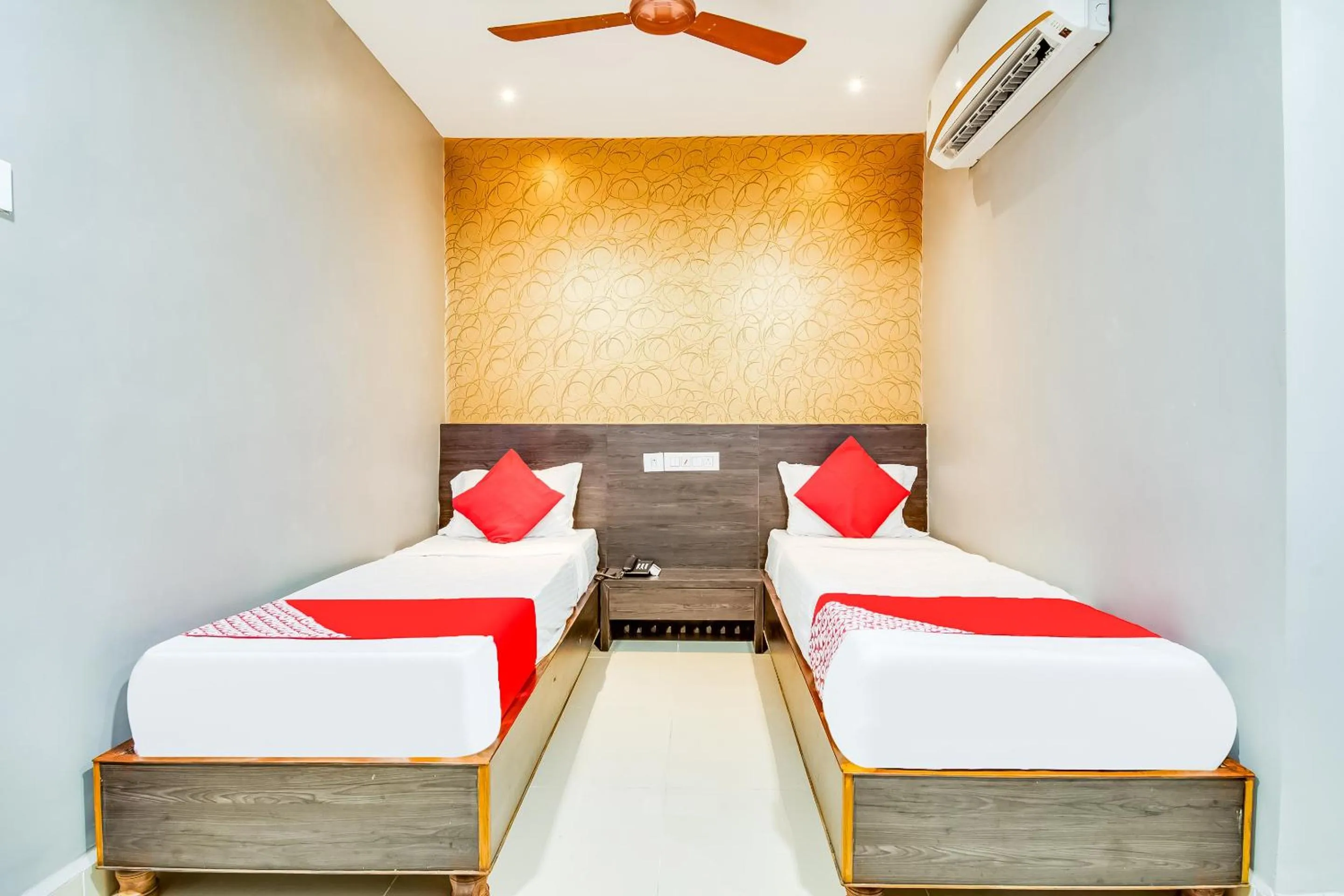 Bedroom, Bed in Super Hotel O CJ Inn