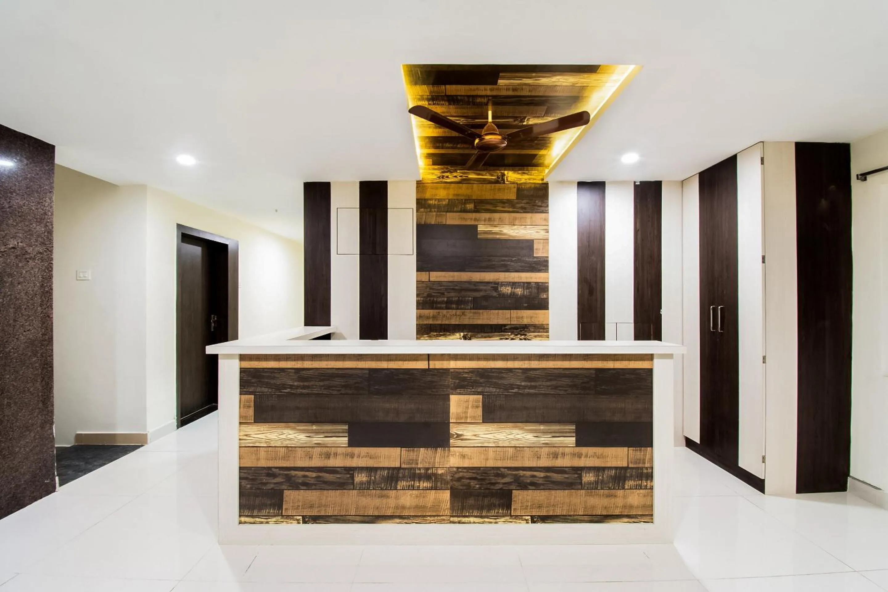 Lobby or reception in Super Hotel O CJ Inn