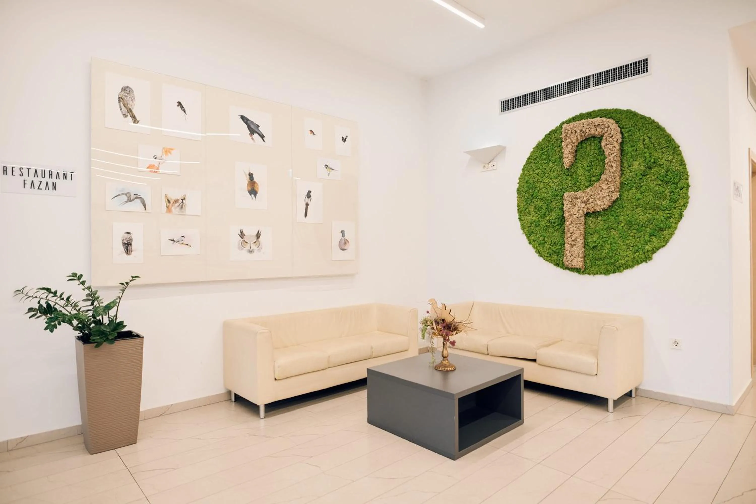 Seating area in Hotel Park