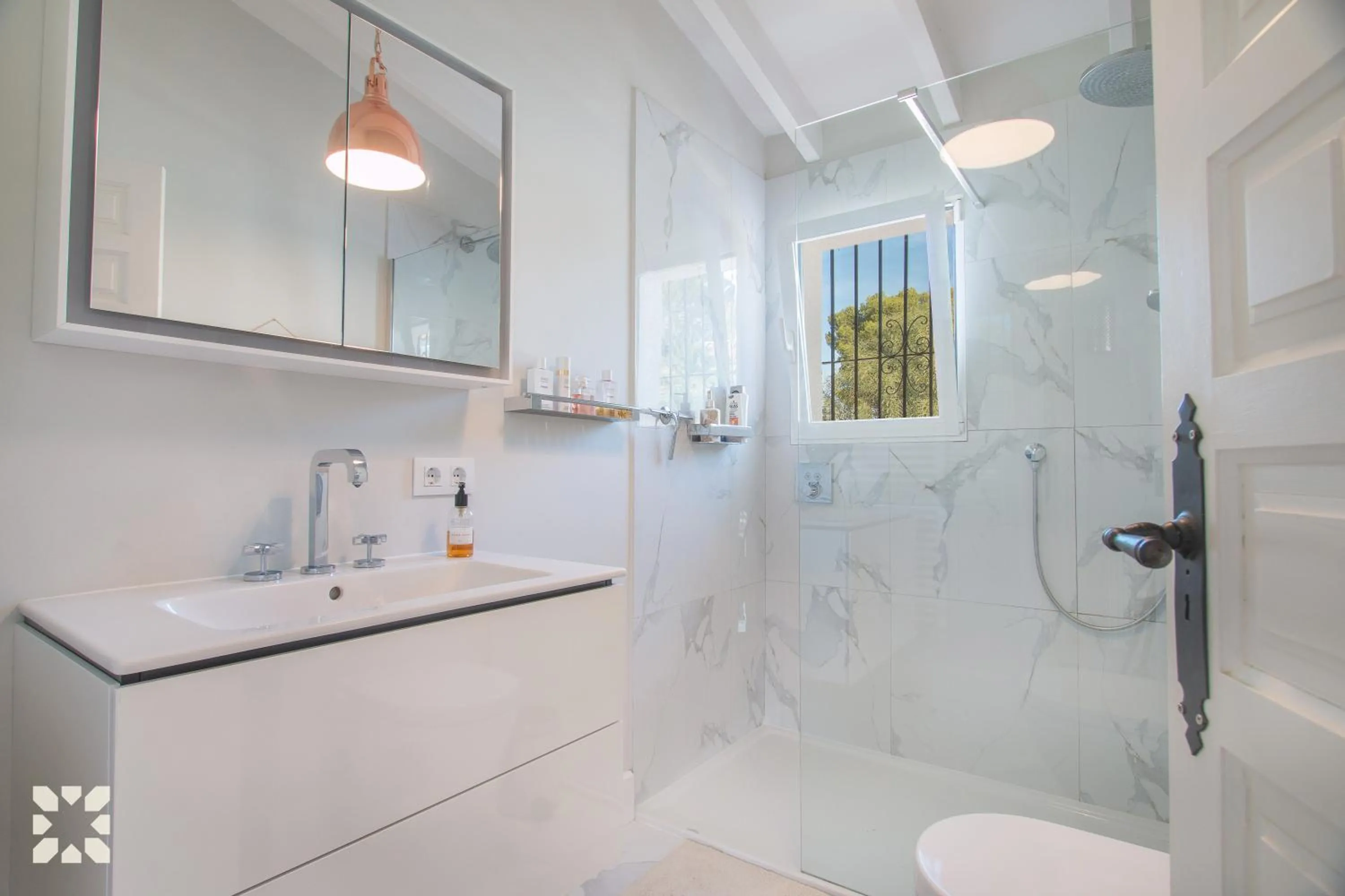 Shower in Villa Malawi by Abahana Villas