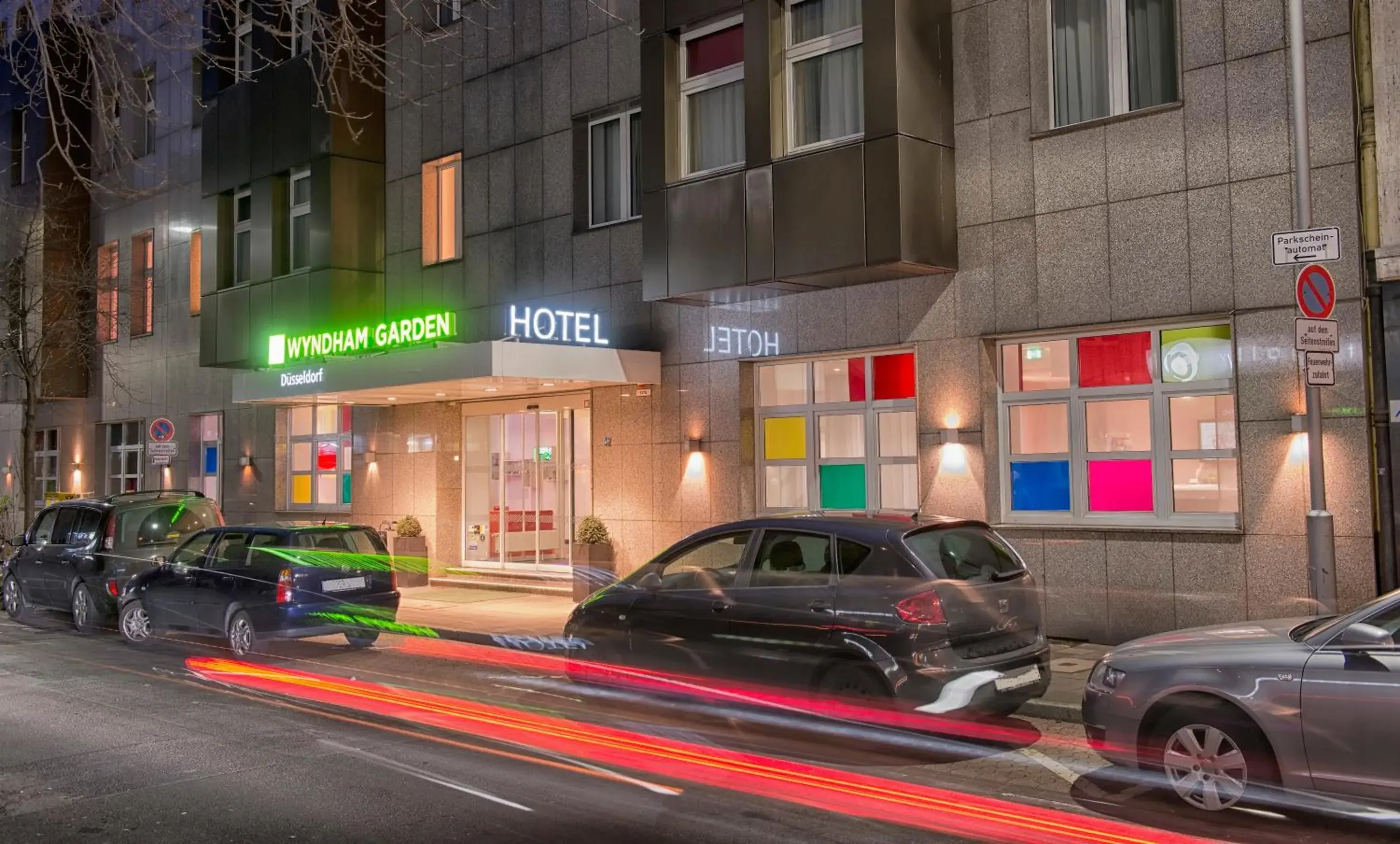 Property building in Wyndham Garden Duesseldorf City Centre Koenigsallee Property building in Wyndham Garden Duesseldorf City Centre Koenigsallee