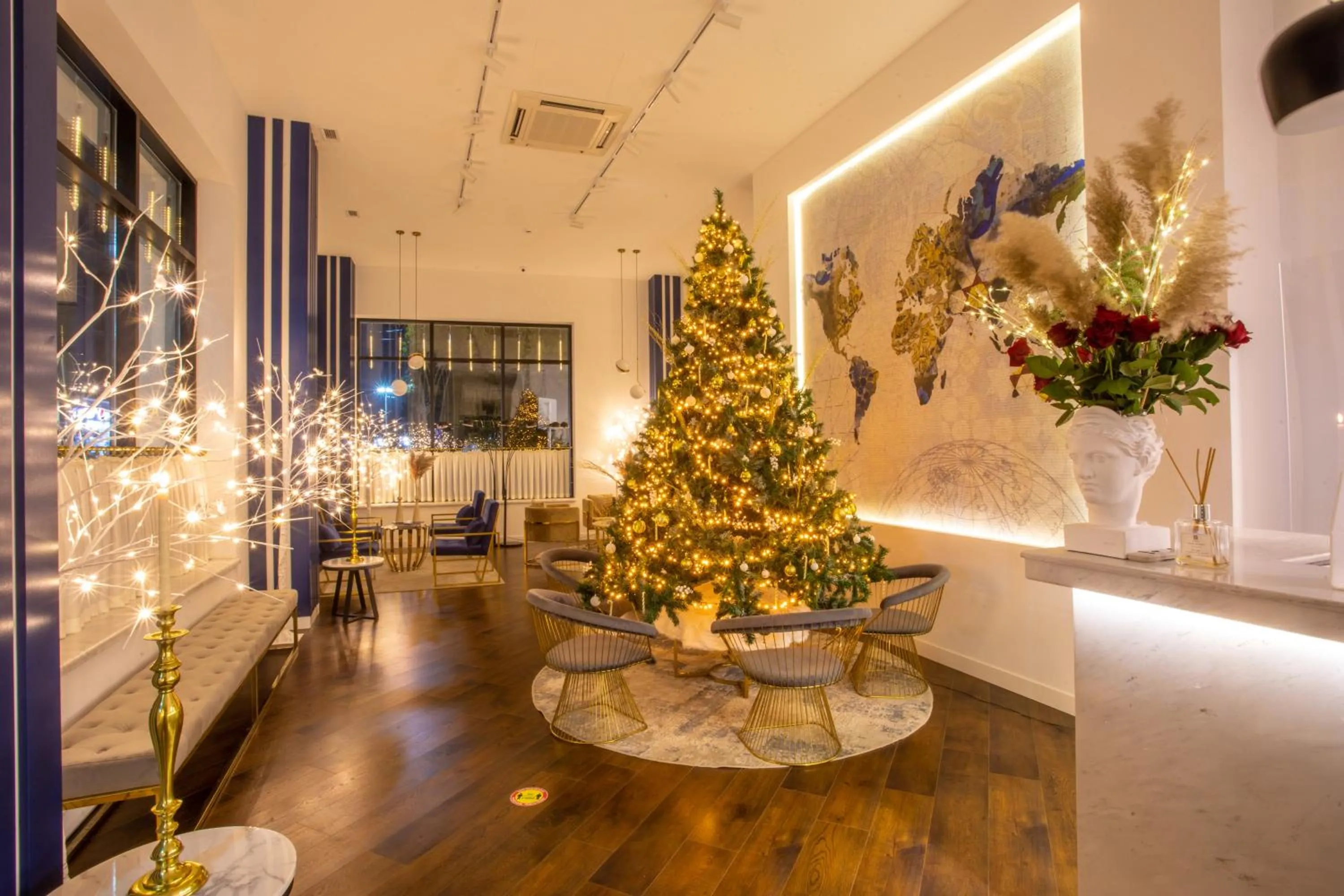 Lobby or reception in Newport Hotel Kutaisi