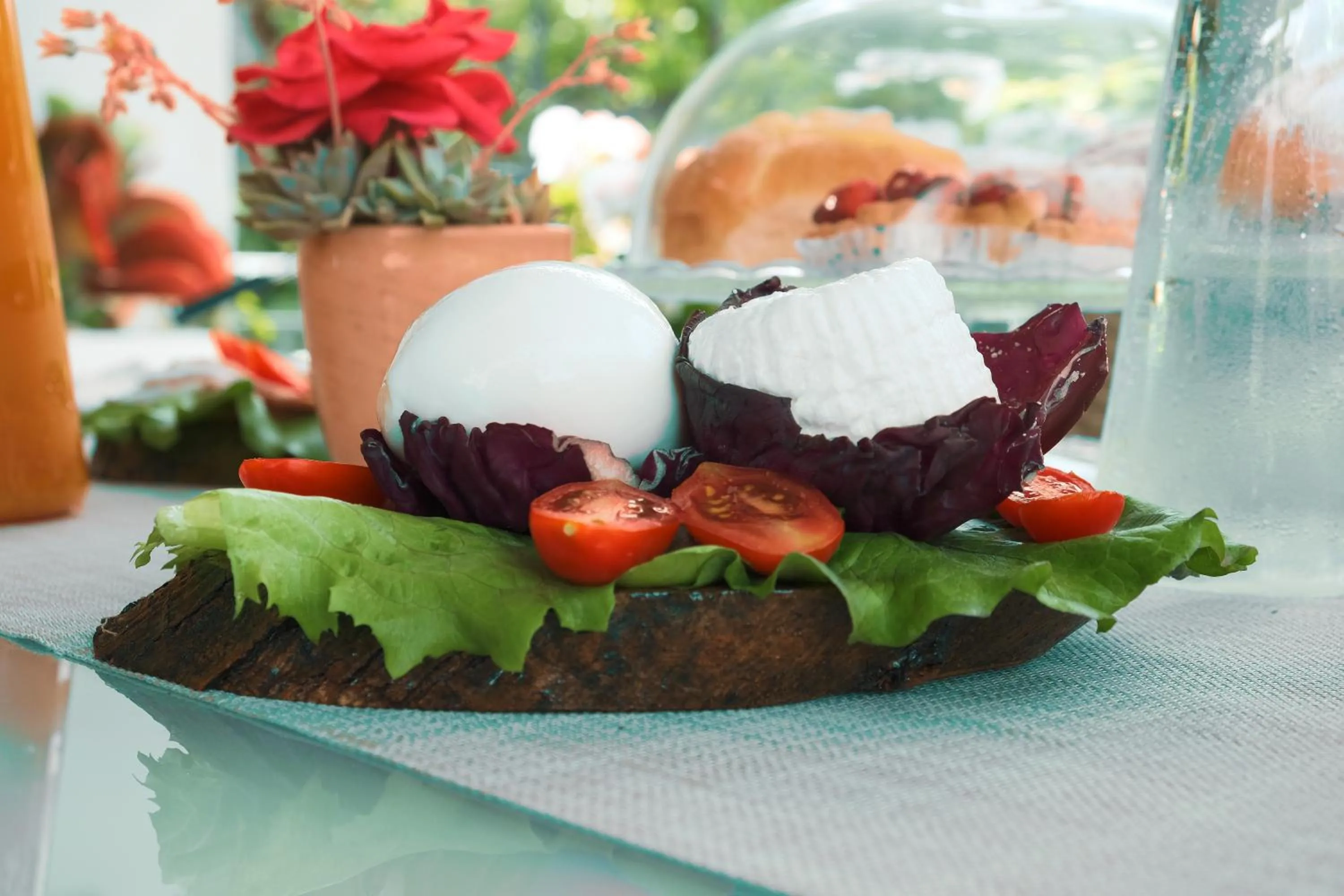 Food and drinks in B&B Maria Grazia