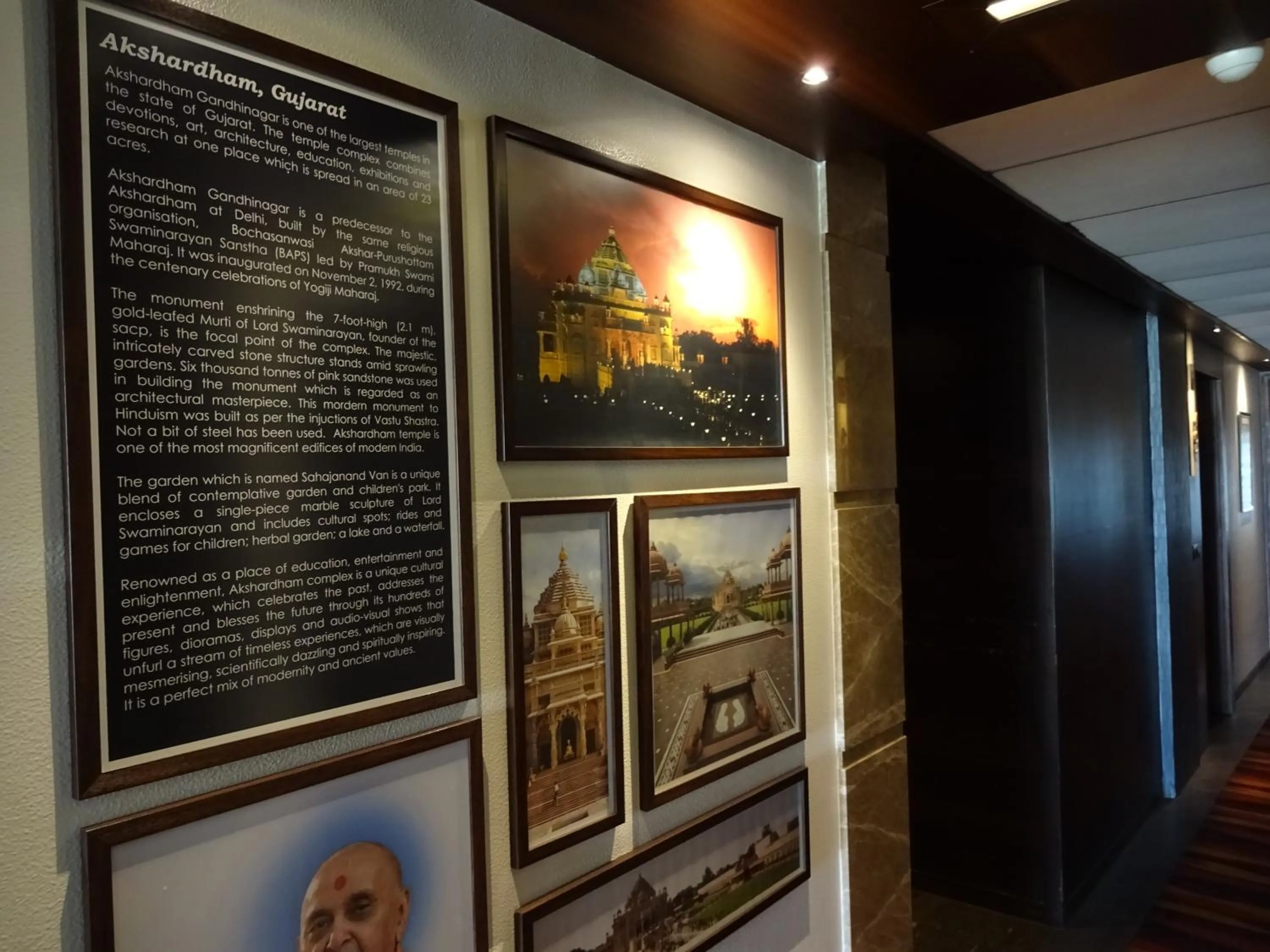 Property building in Hotel Cosmopolitan