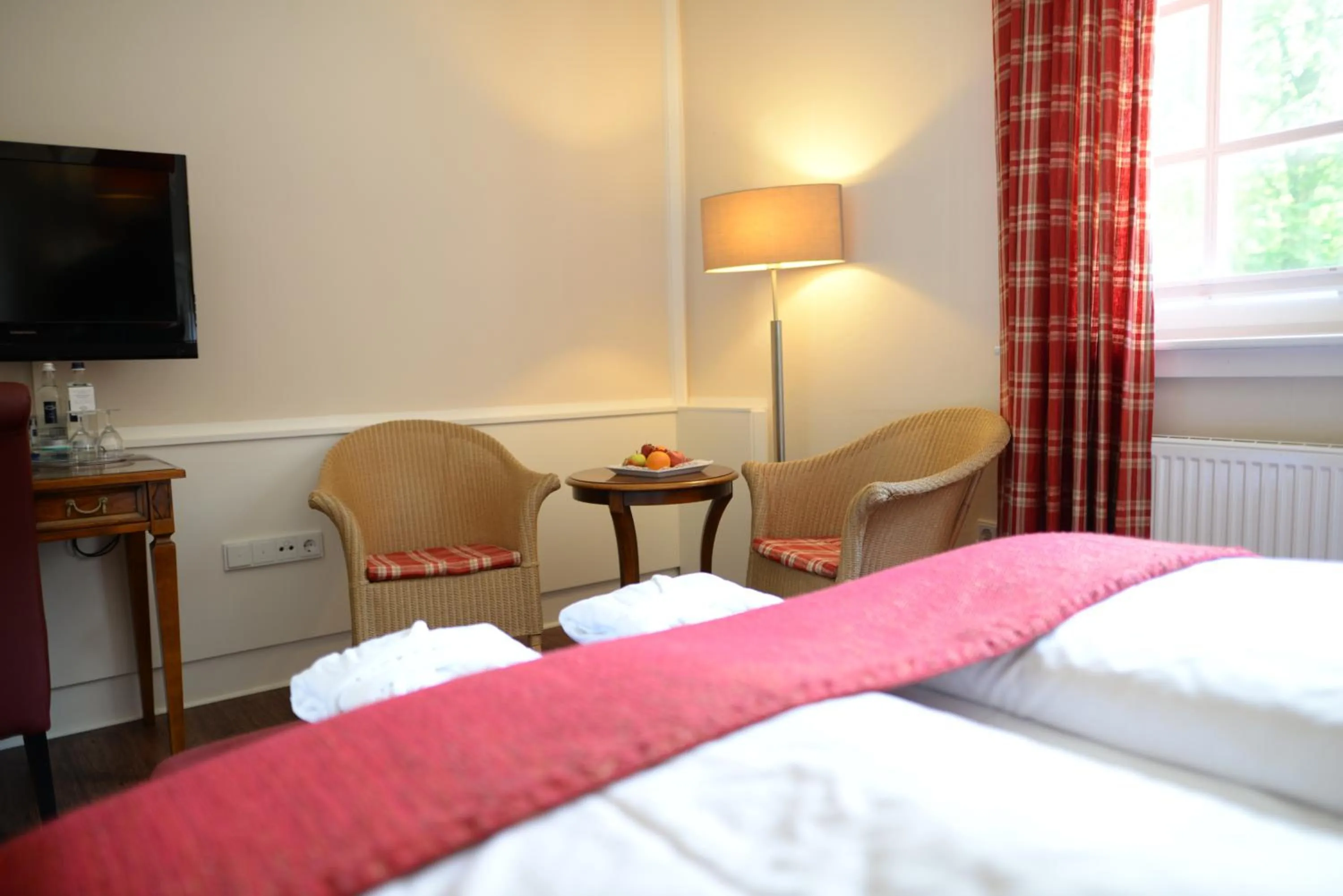 Photo of the whole room, Bed in Gut Altona