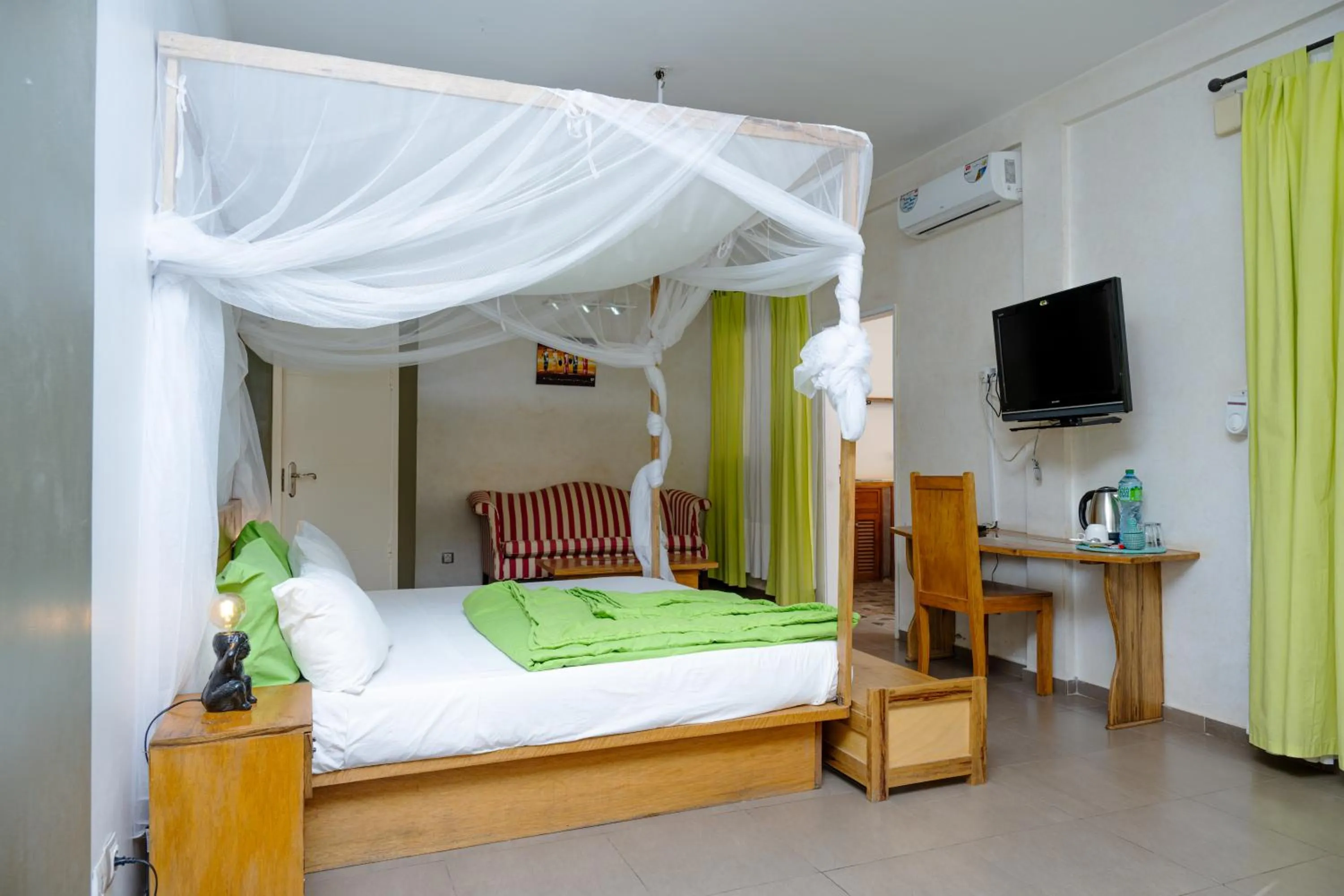 Bed in Casa Mara Dakar