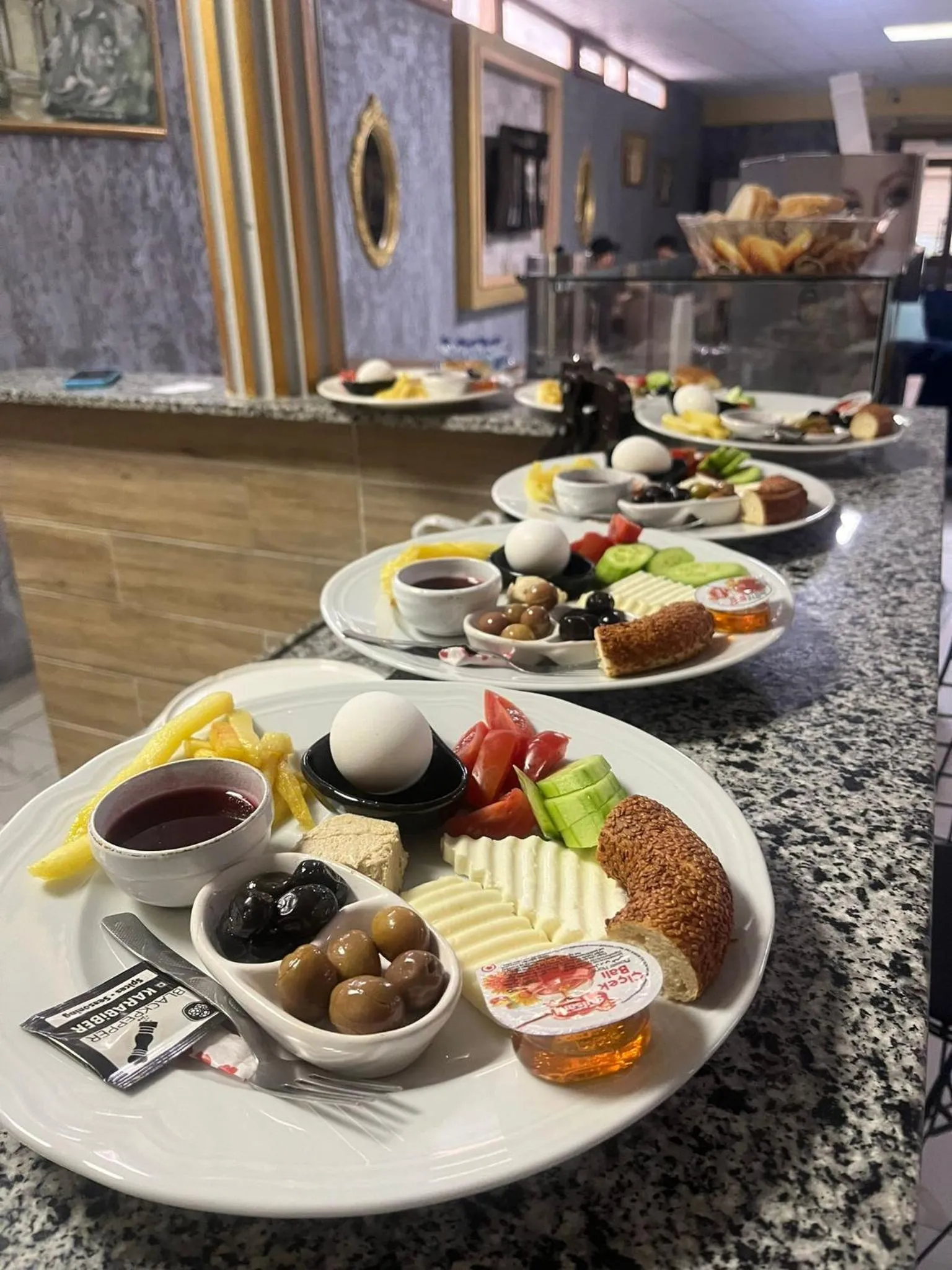 Breakfast in Ersoy İkiz Otel