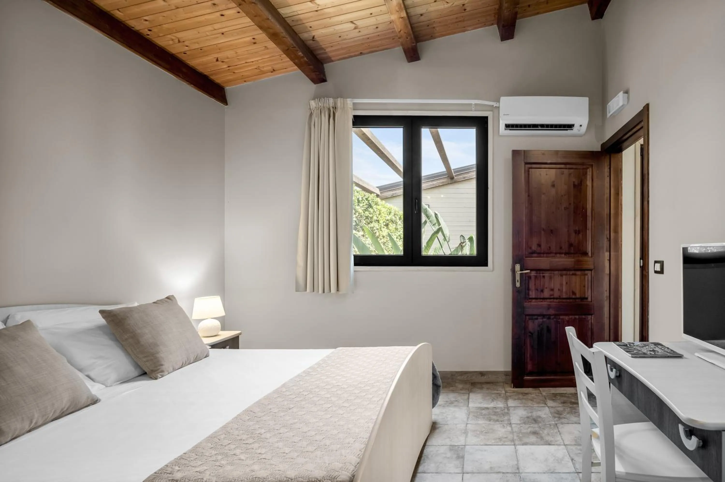 Bed in Terra Dei Limoni