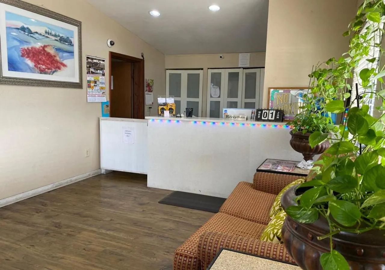 Lobby or reception in Nation's Inn Kinston