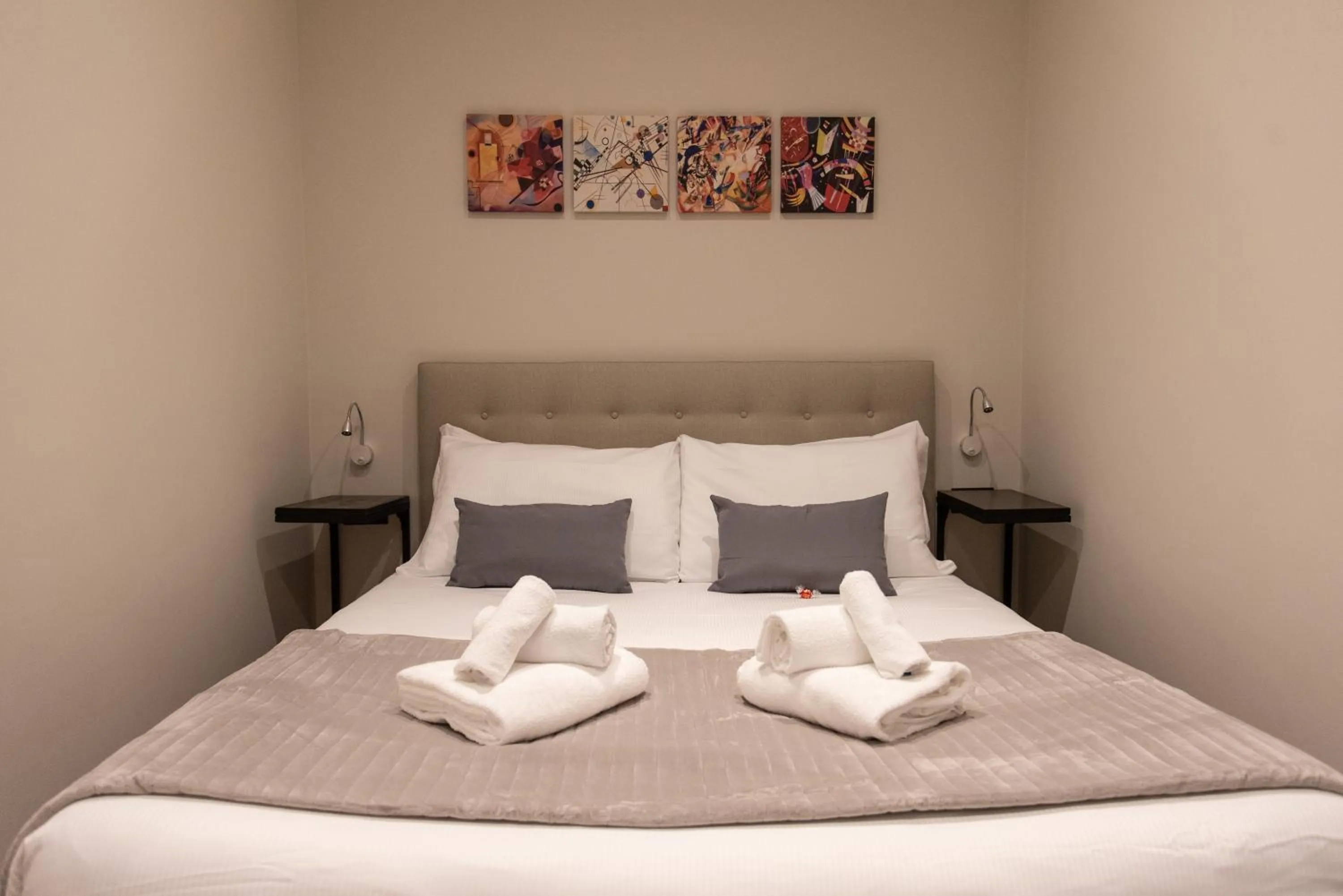 Bed in XXIV Domus Luxury Suites