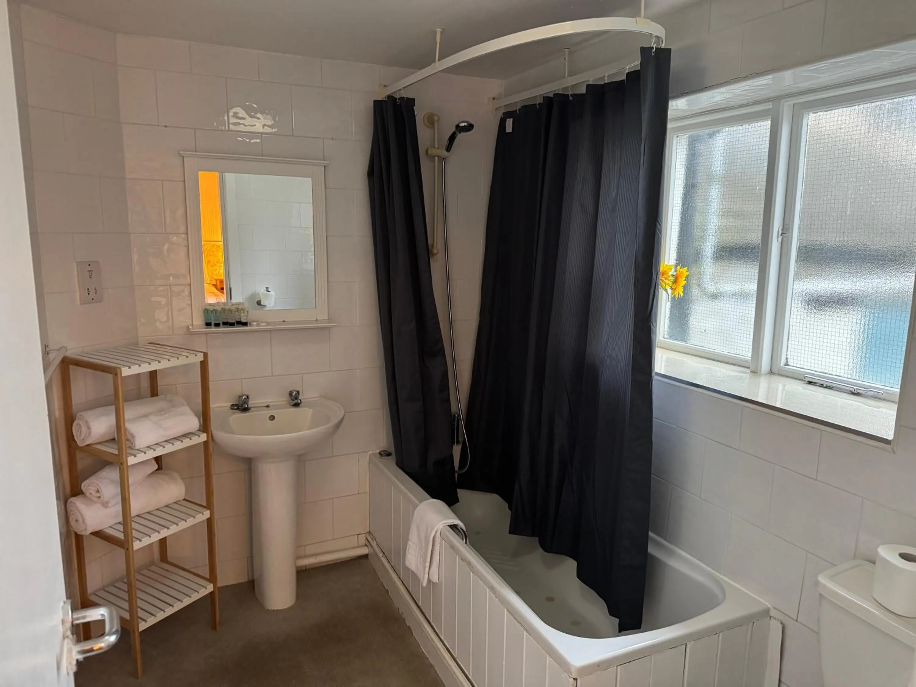 Bathroom in The Black Swan Hotel