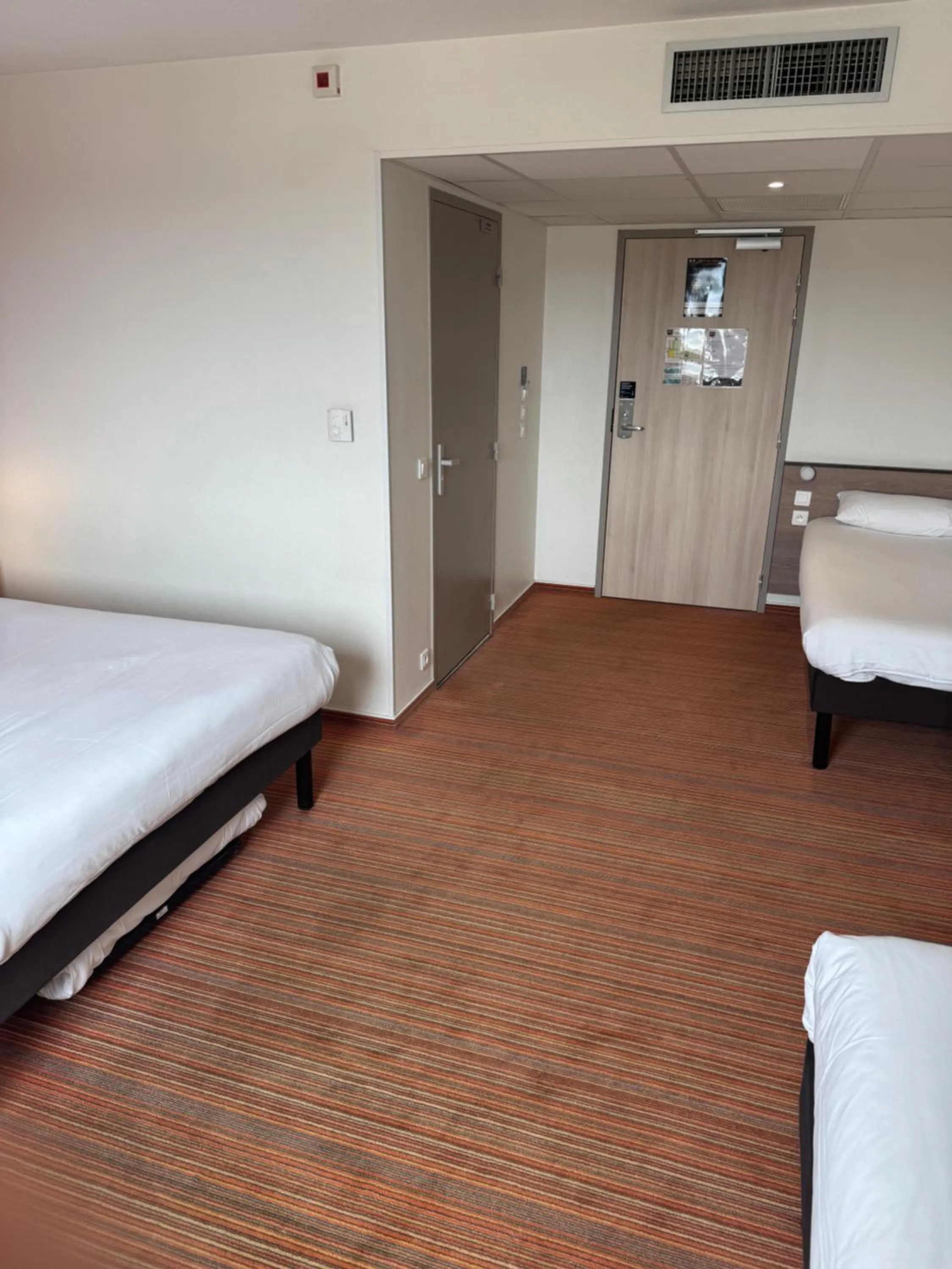 Photo of the whole room, Bed in Ace Hotel Valence