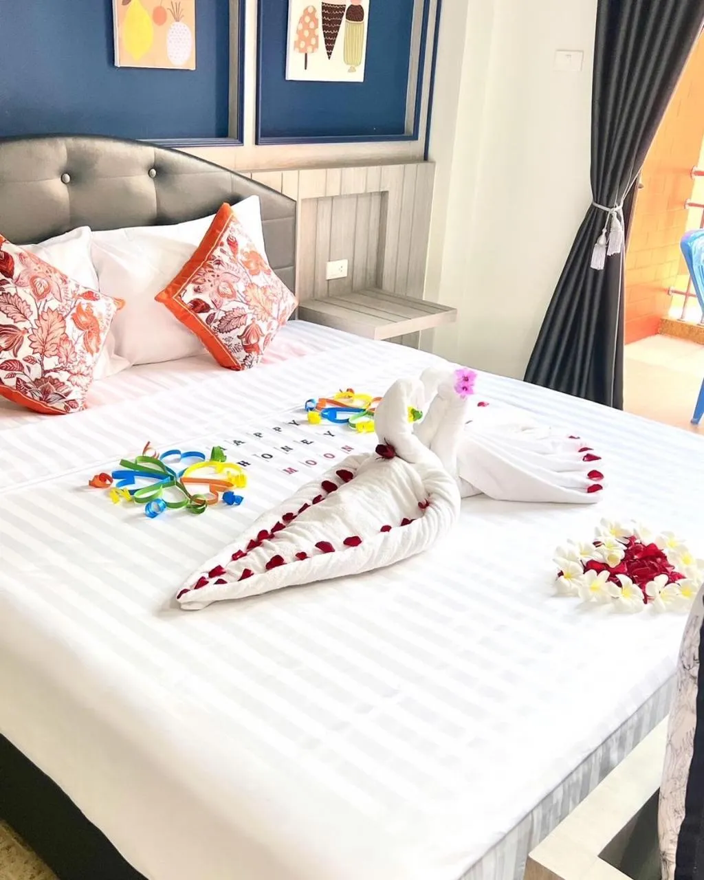 Bed in My Friend's House Karon