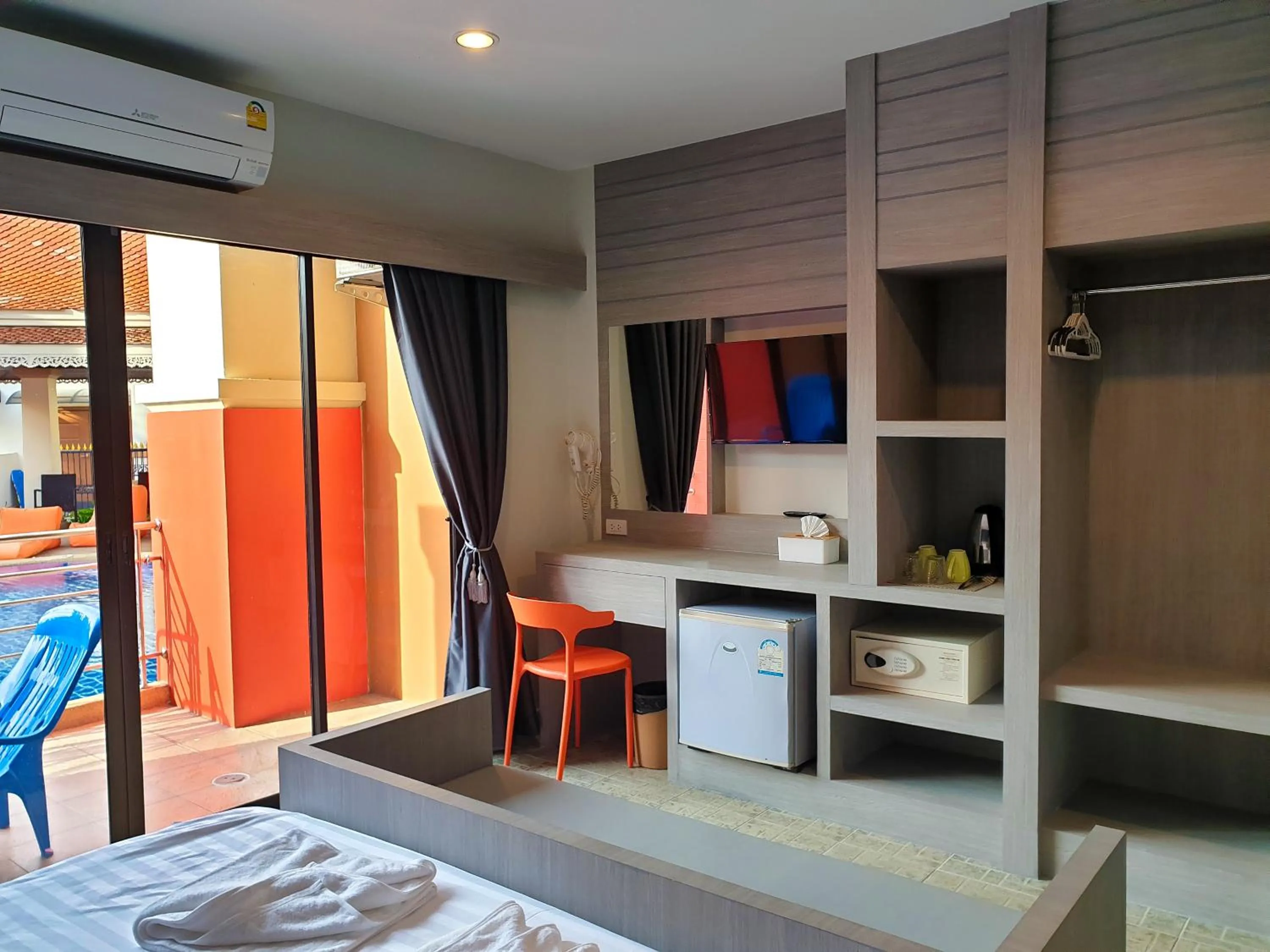 Bed in My Friend's House Karon