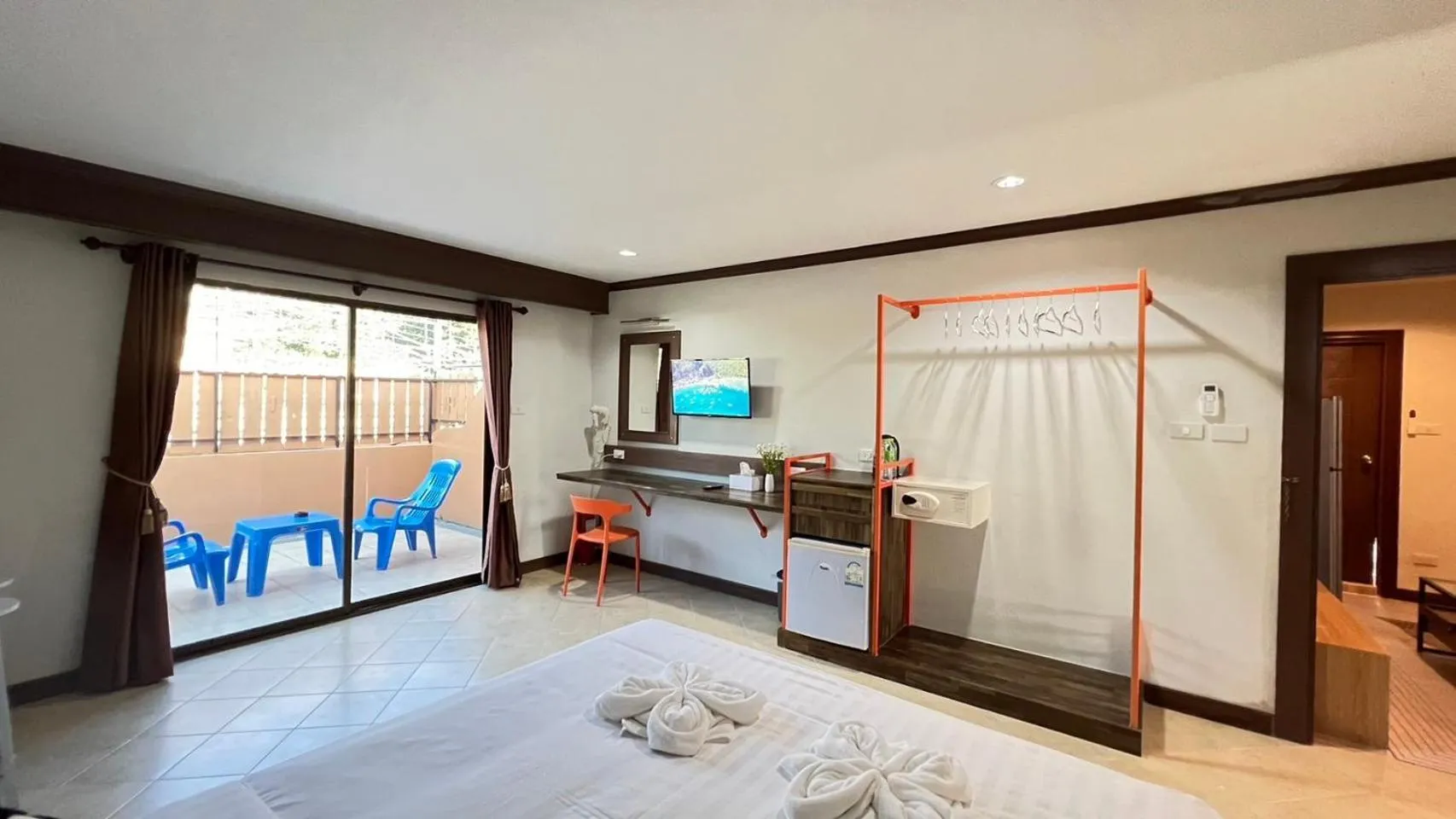 Bed in My Friend's House Karon