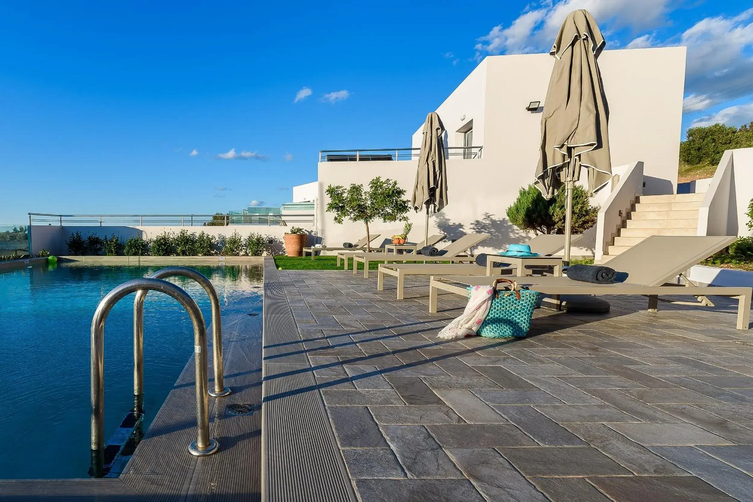 Swimming pool in Sunset Elafonisi Apartments Swimming pool in Sunset Elafonisi Apartments