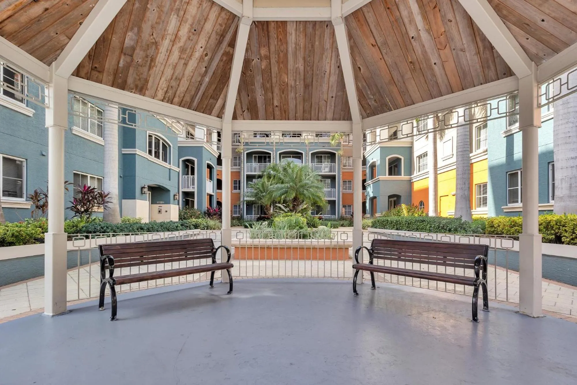 Garden in Dharma Home Suites South Miami at Red Road Commons