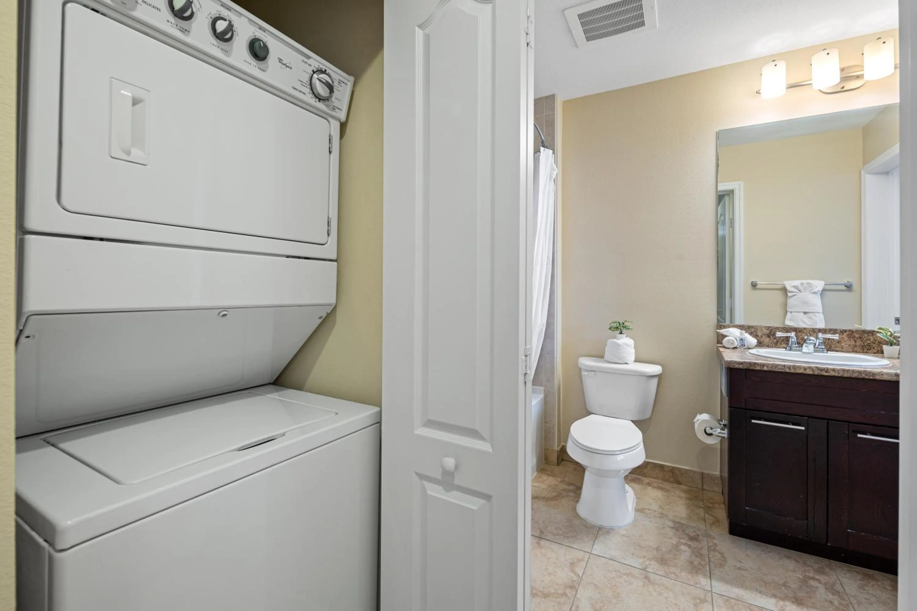 laundry in Dharma Home Suites South Miami at Red Road Commons