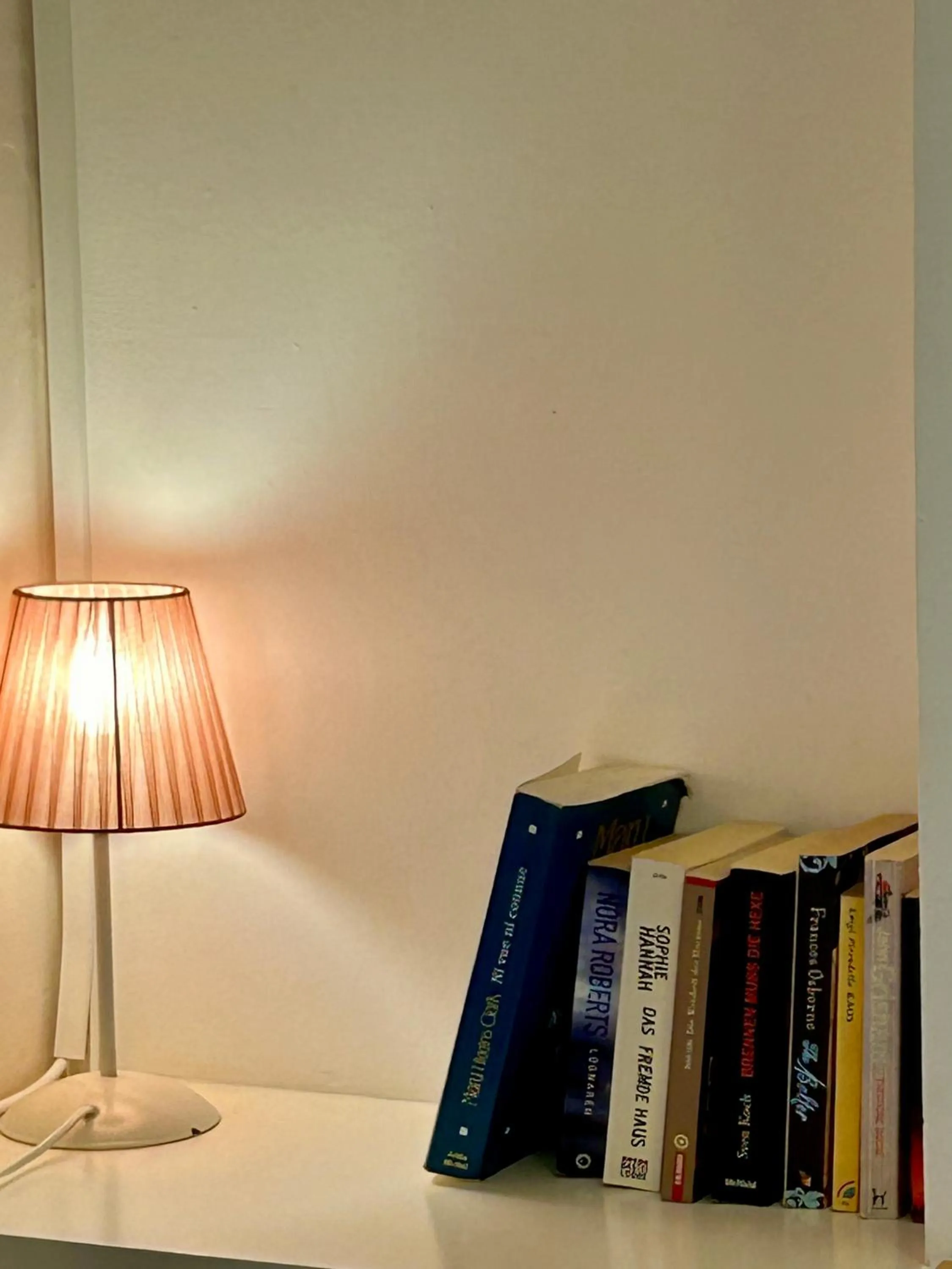 Library in Arcobaleno Tropea centro