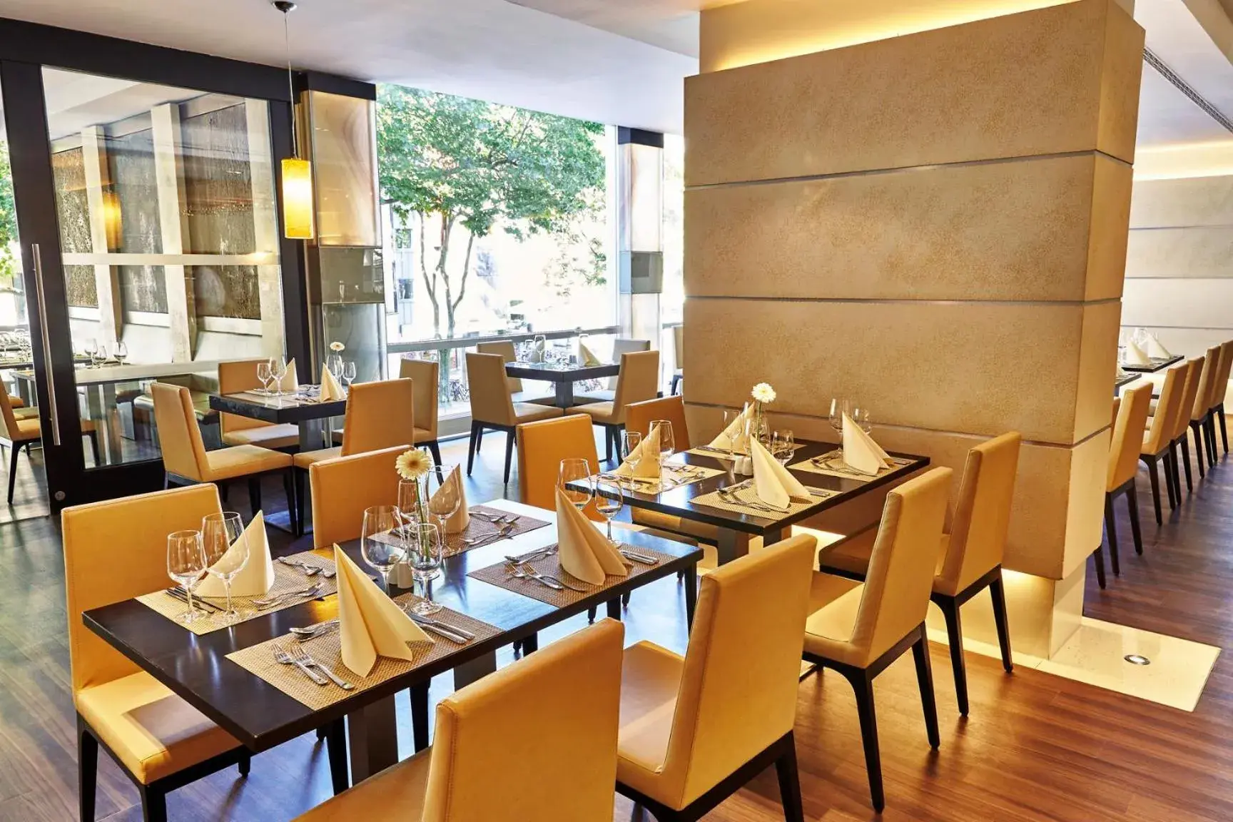 Buffet breakfast in Steigenberger Hotel Köln Buffet breakfast in Steigenberger Hotel Köln