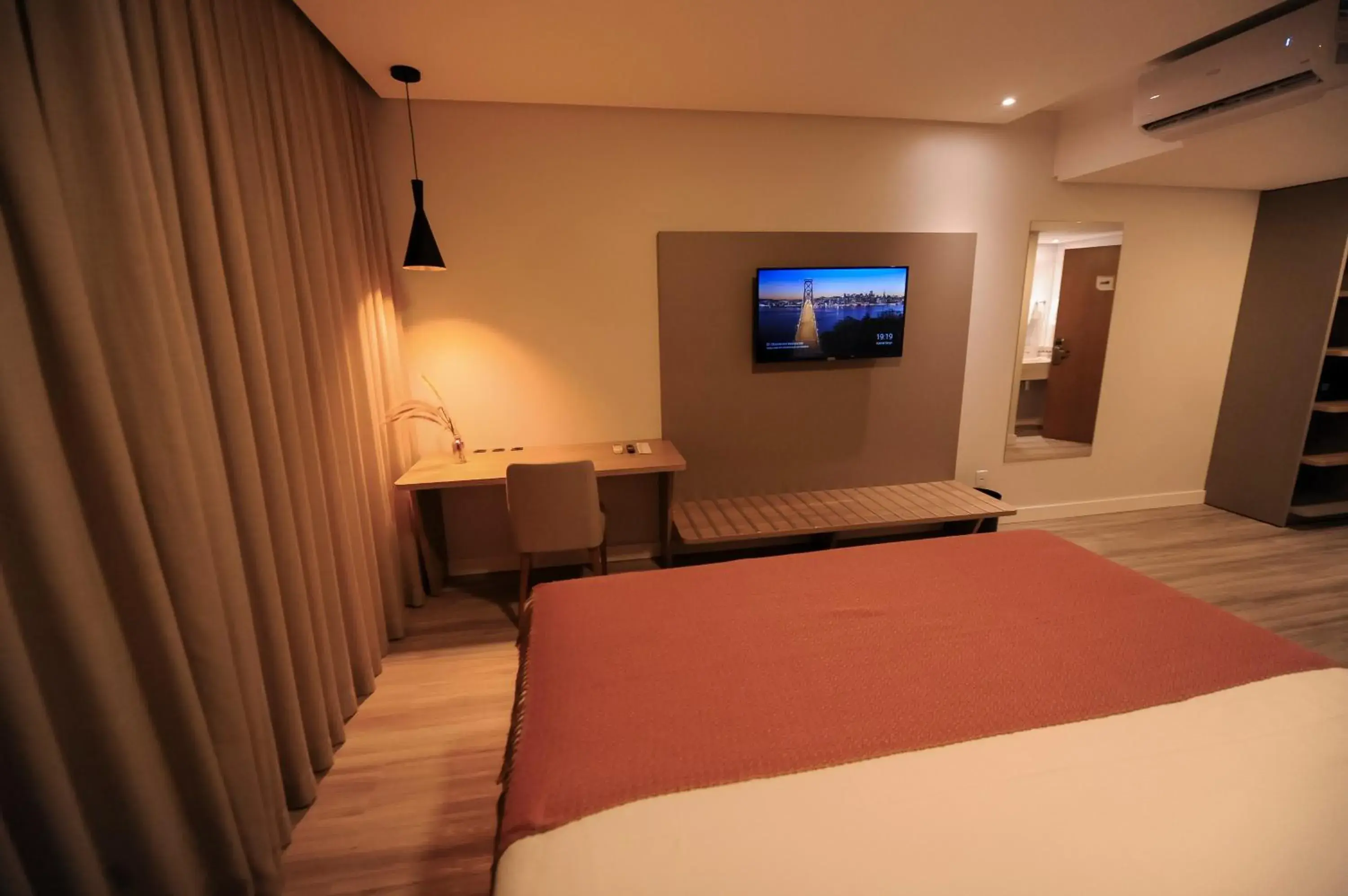 Deluxe Room - single occupancy in Figueiras Hotel & Eventos Deluxe Room - single occupancy in Figueiras Hotel & Eventos