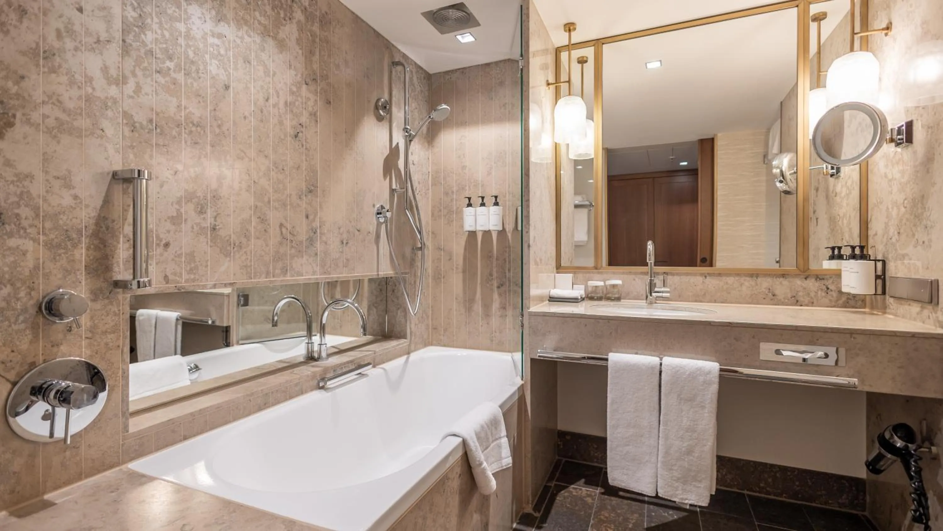 Bathroom in InterContinental Berlin by IHG