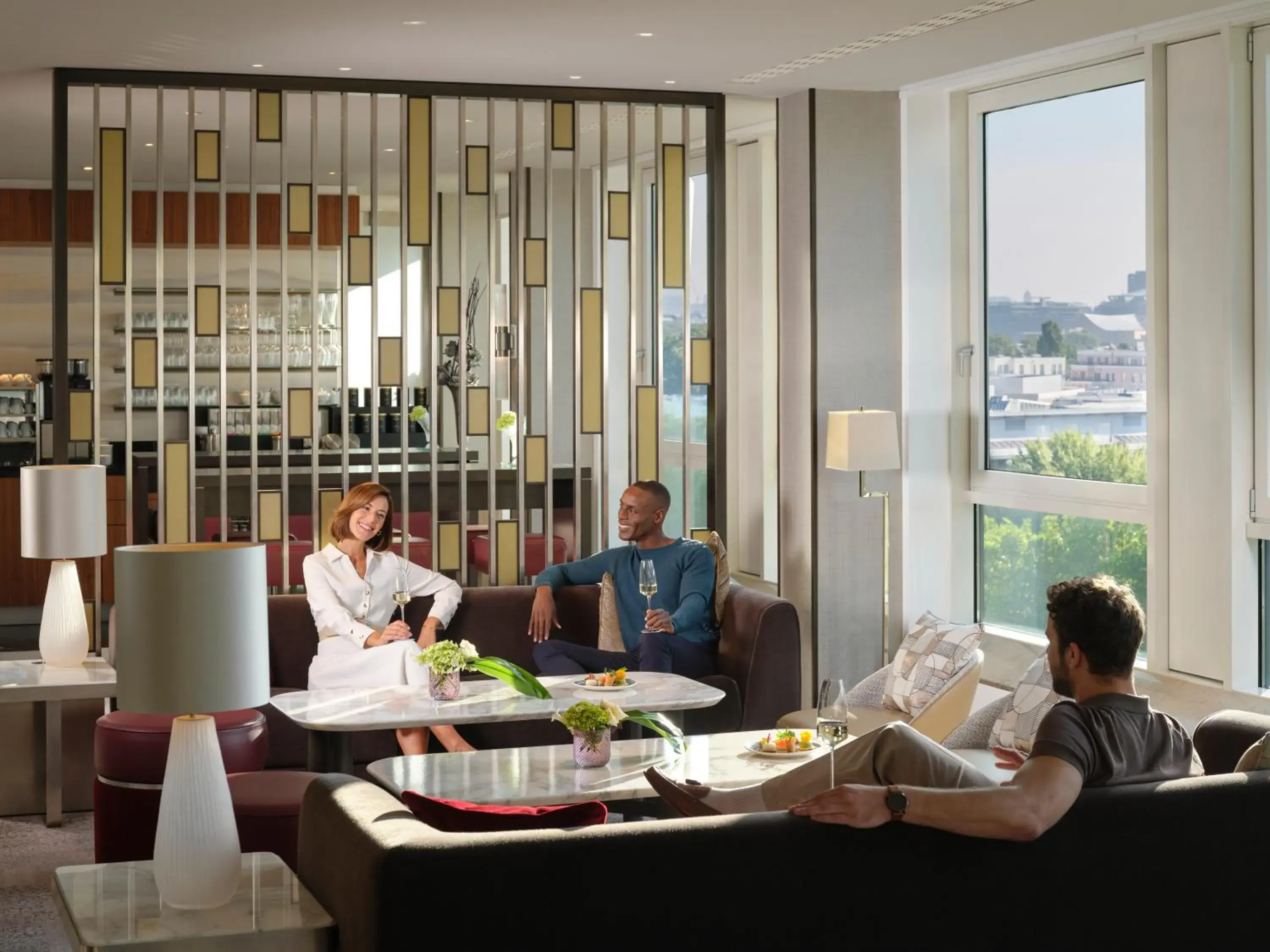 Lounge or bar in InterContinental Berlin by IHG Lounge or bar in InterContinental Berlin by IHG