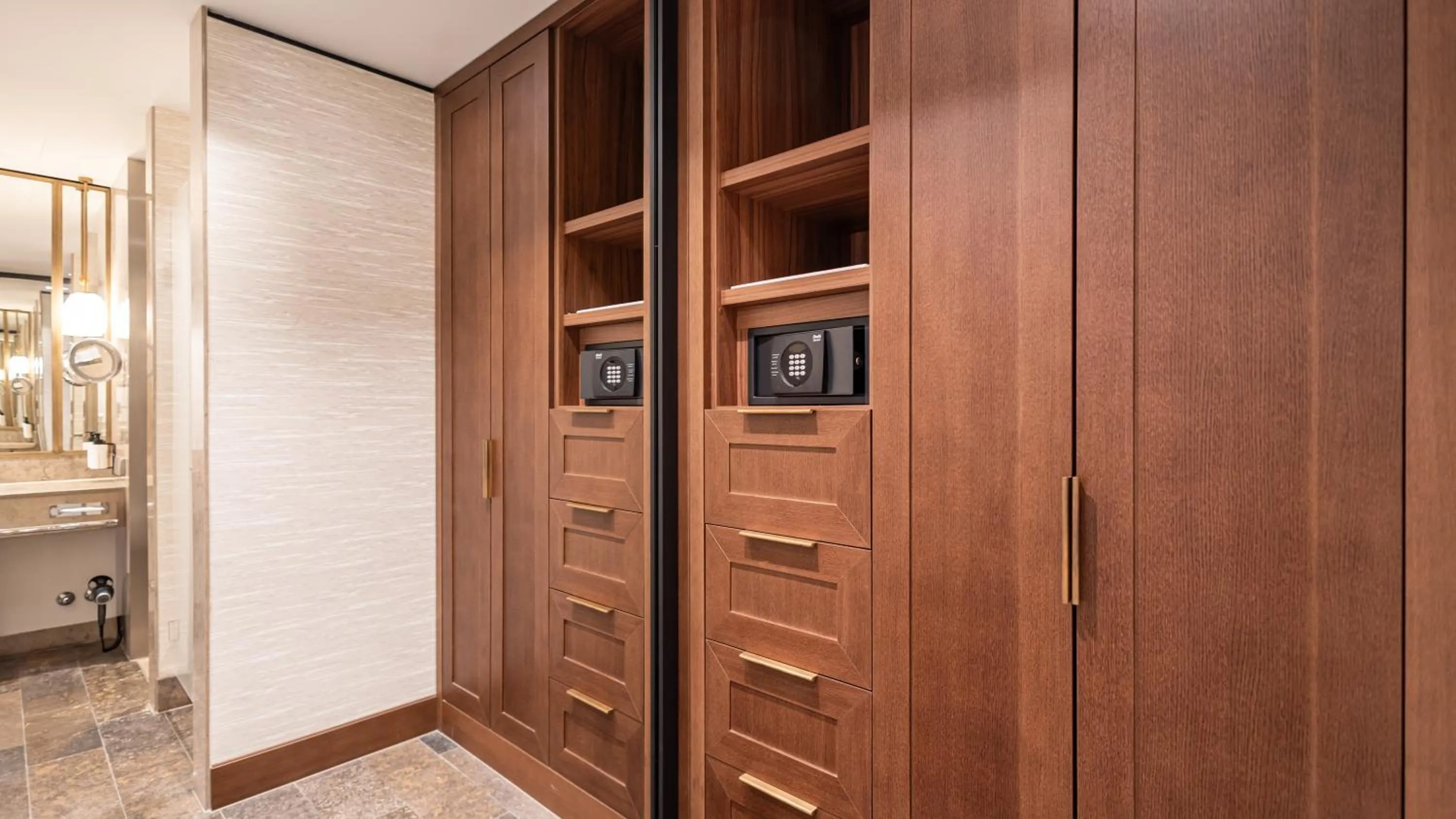 Bathroom in InterContinental Berlin by IHG