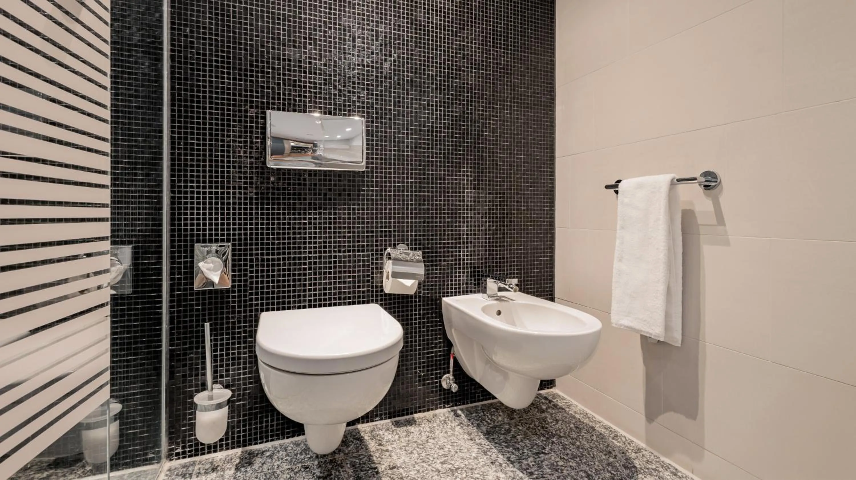 Bathroom in InterContinental Berlin by IHG