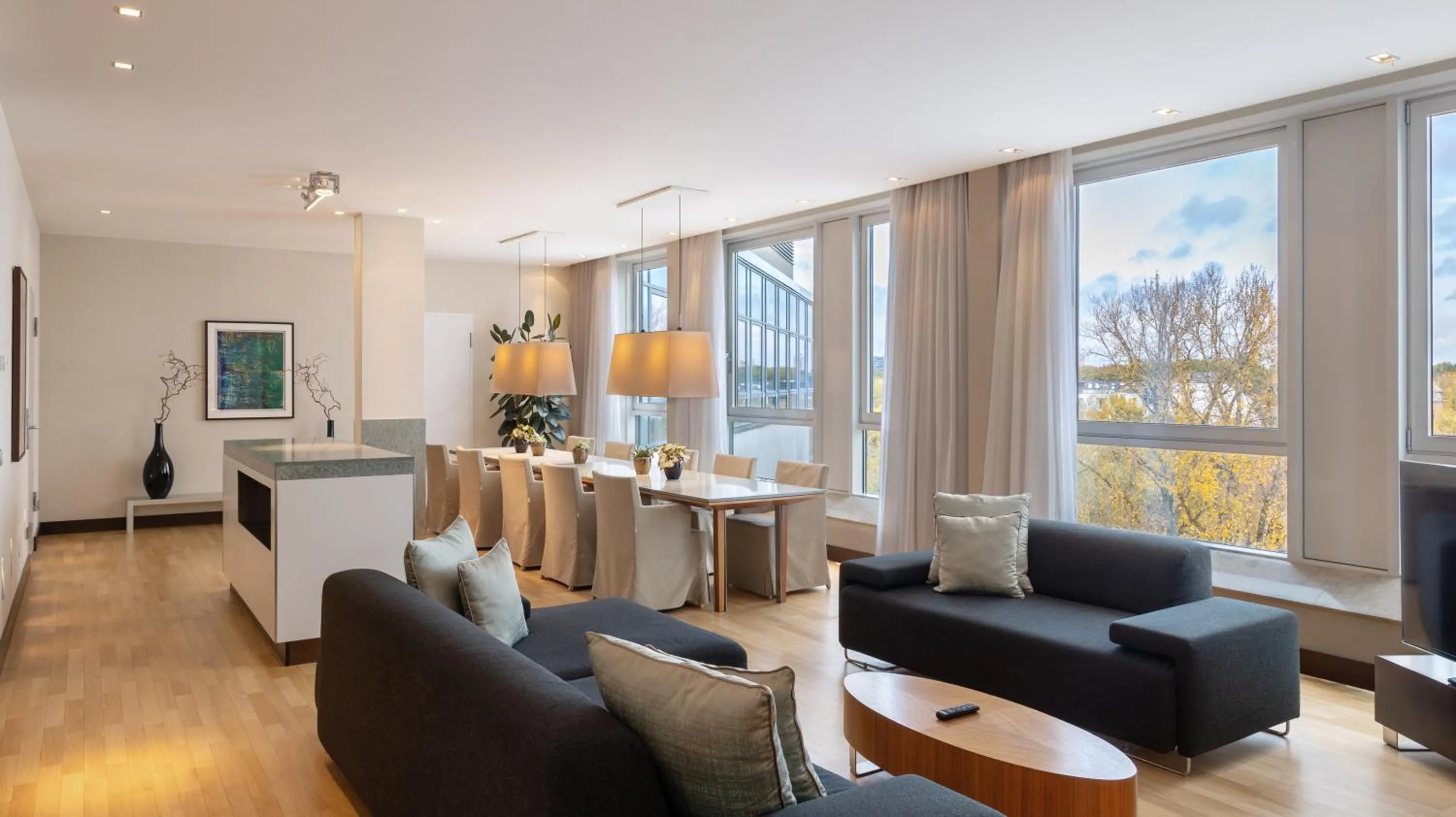 TV and multimedia in InterContinental Berlin by IHG