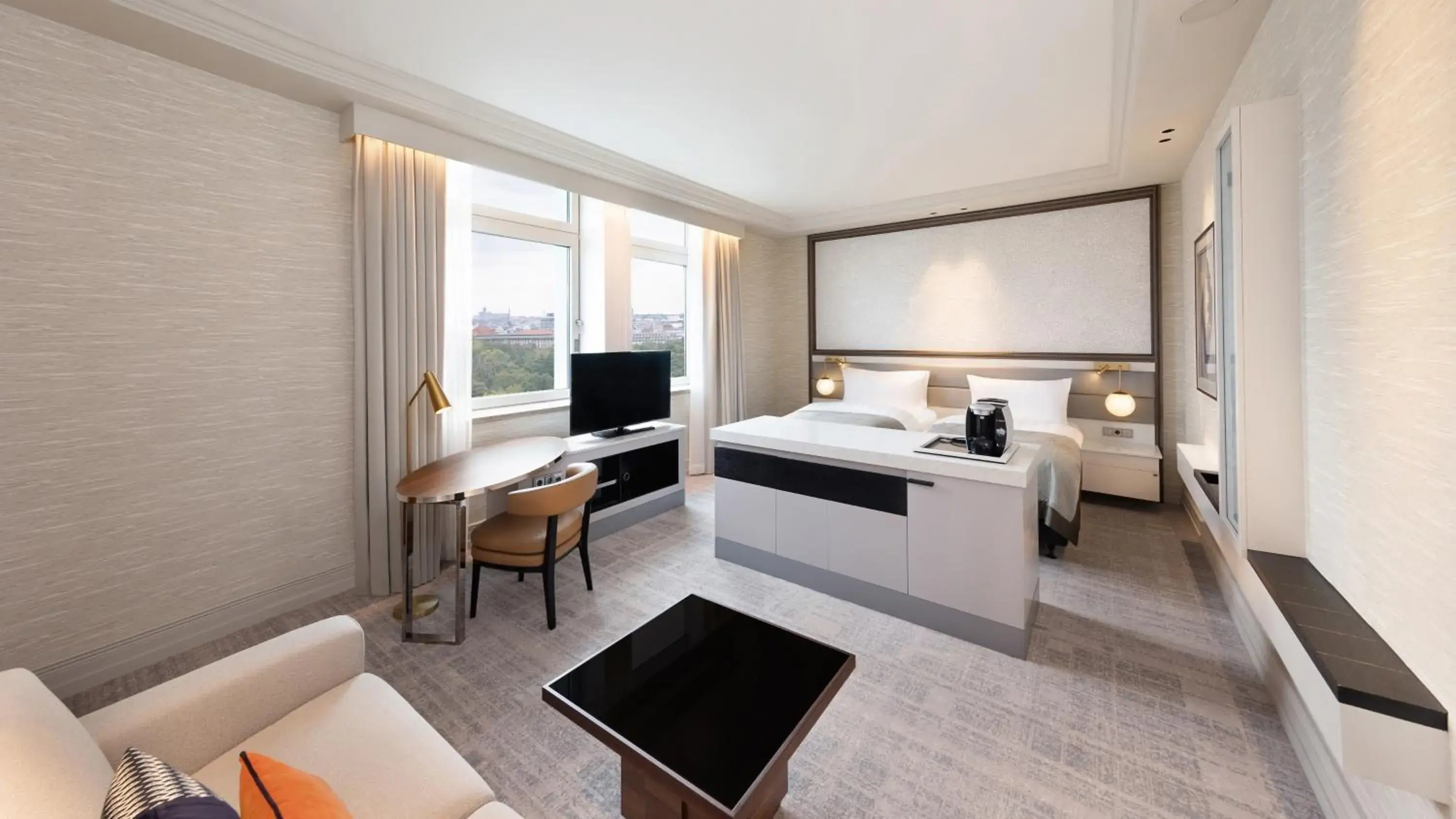 Bedroom, Bed in InterContinental Berlin by IHG Bedroom, Bed in InterContinental Berlin by IHG