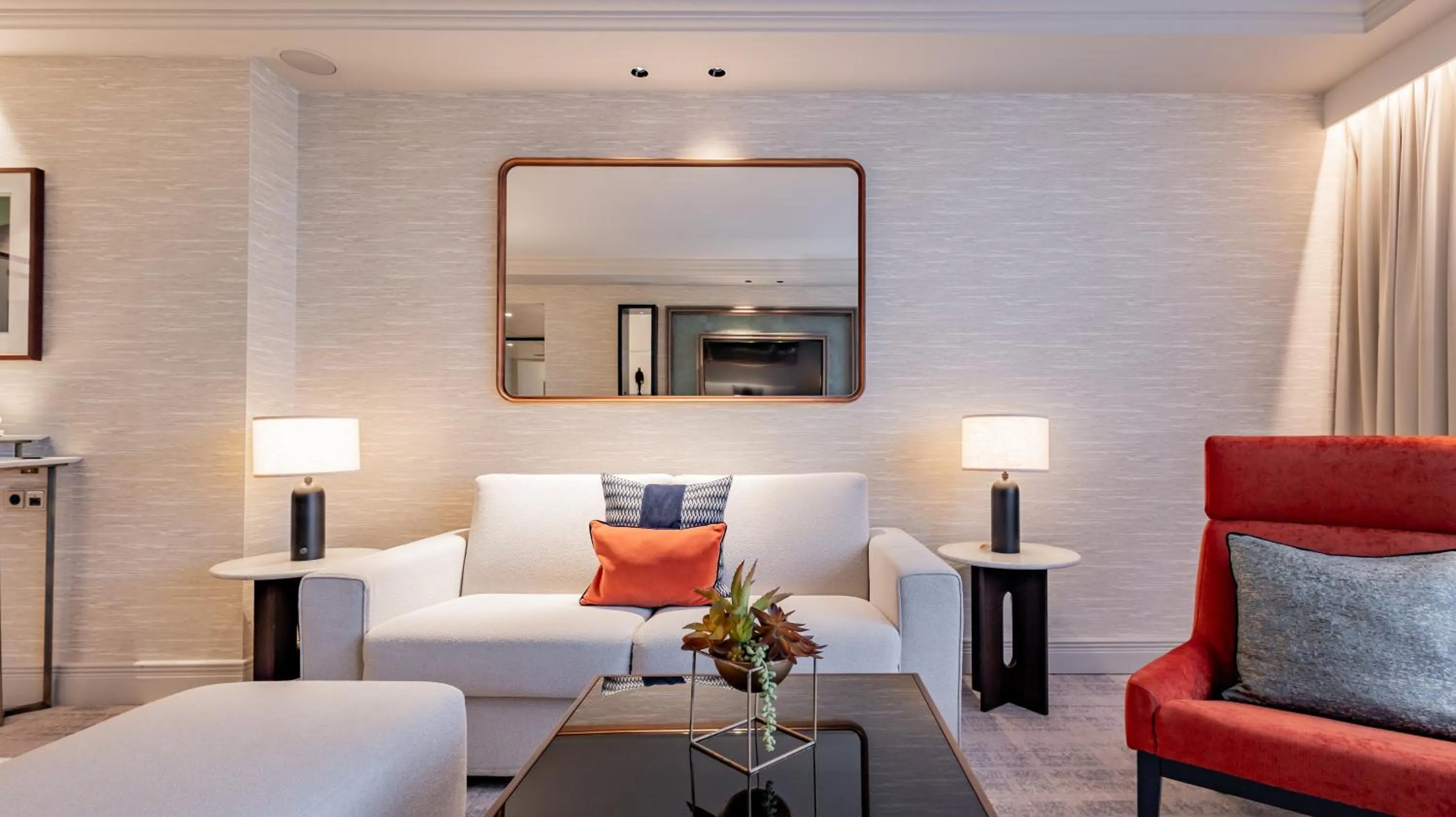 Living room in InterContinental Berlin by IHG