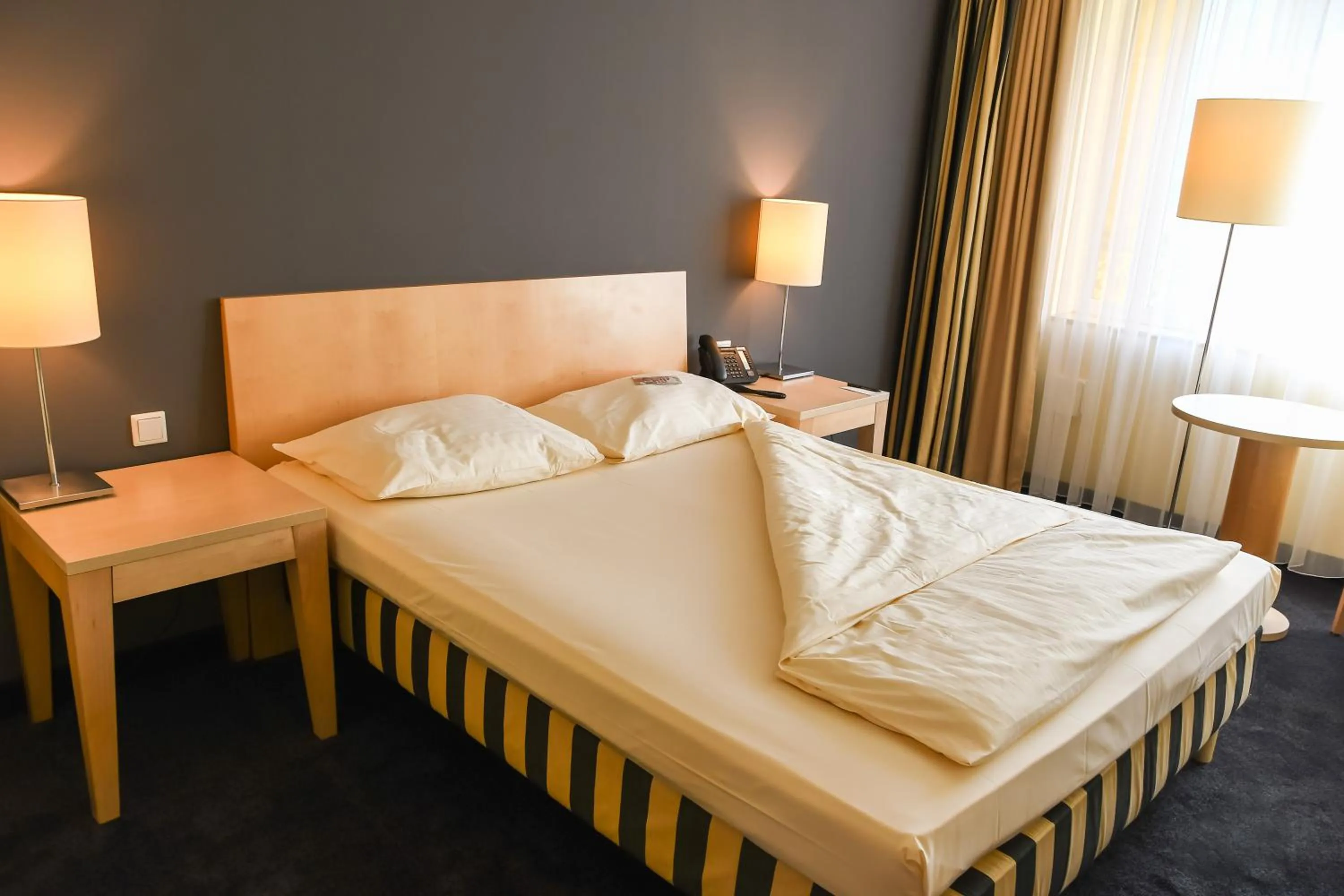 Bed in Relexa Hotel Ratingen City