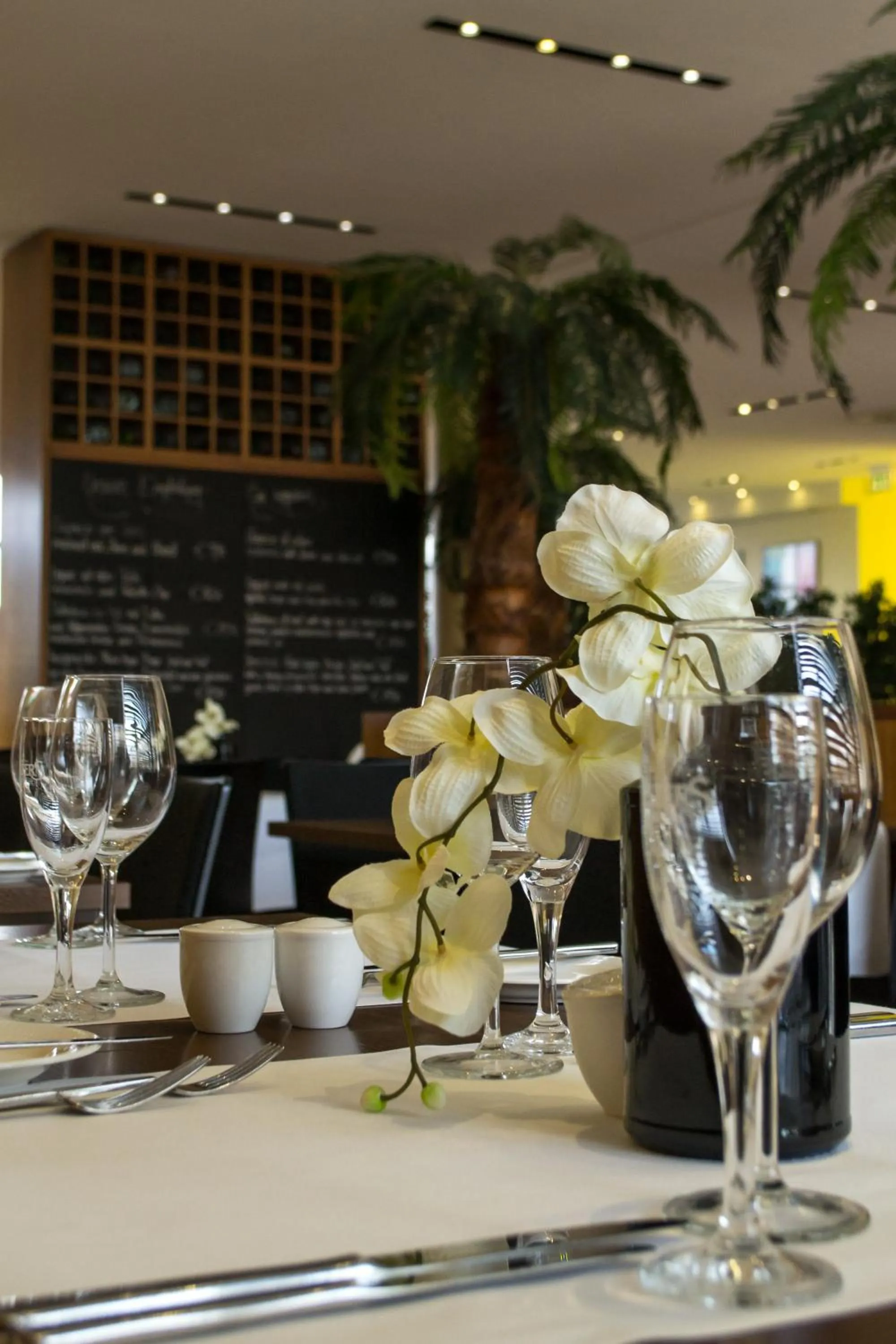 Restaurant/Places to Eat in Relexa Hotel Ratingen City