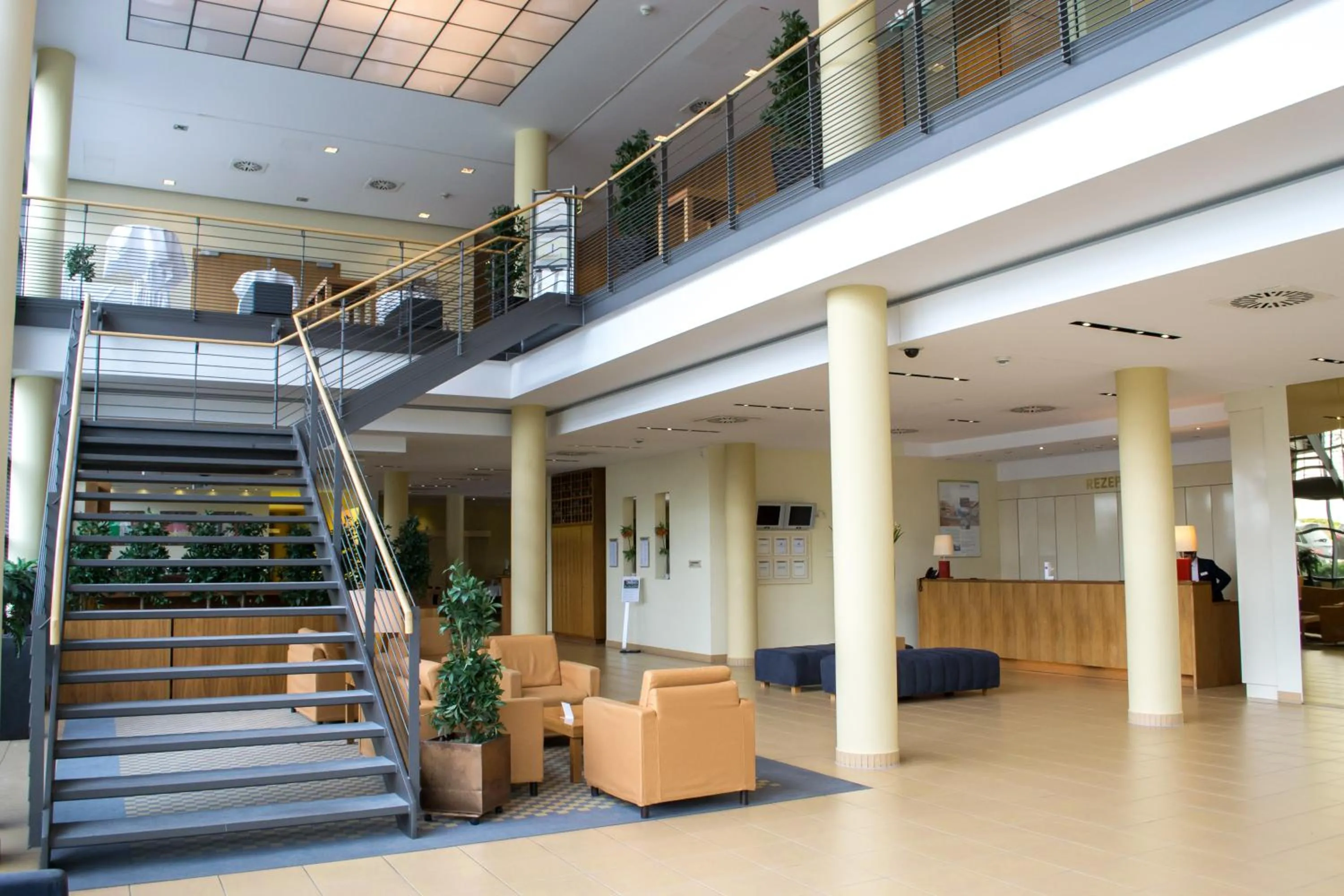 Lobby or reception, Lobby/Reception in Relexa Hotel Ratingen City