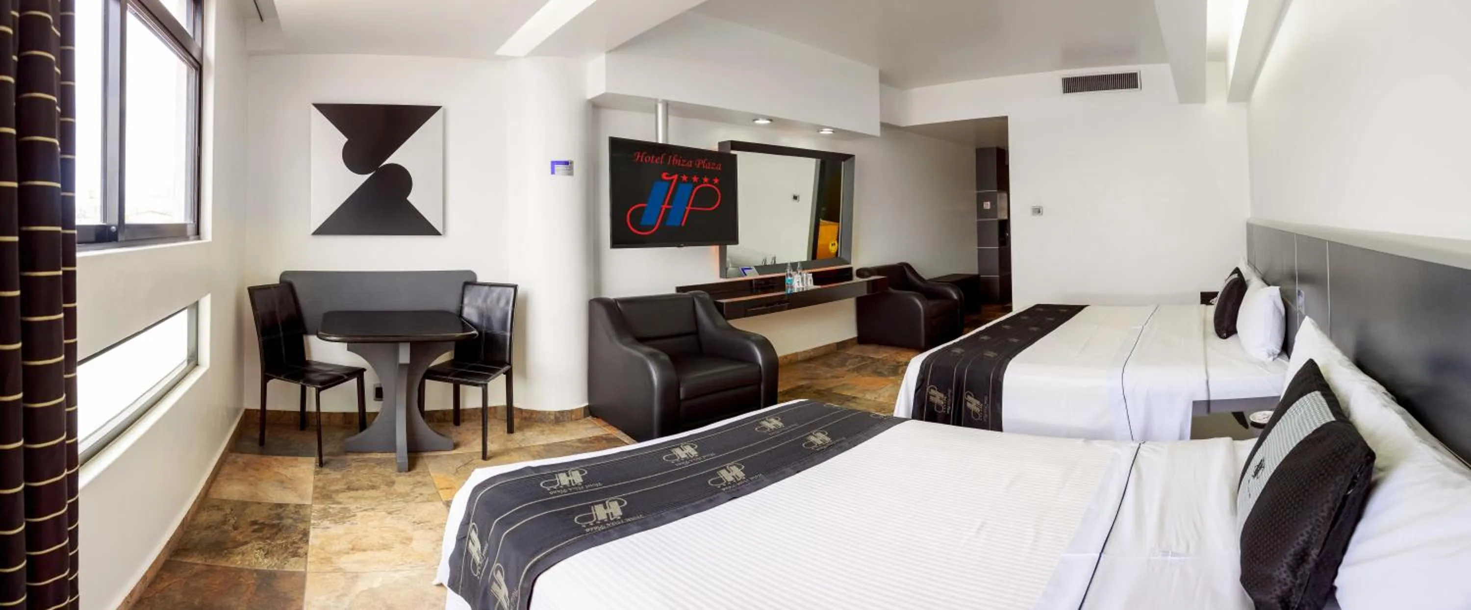 Queen Room with Two Queen Beds in Hotel Ibiza Plaza