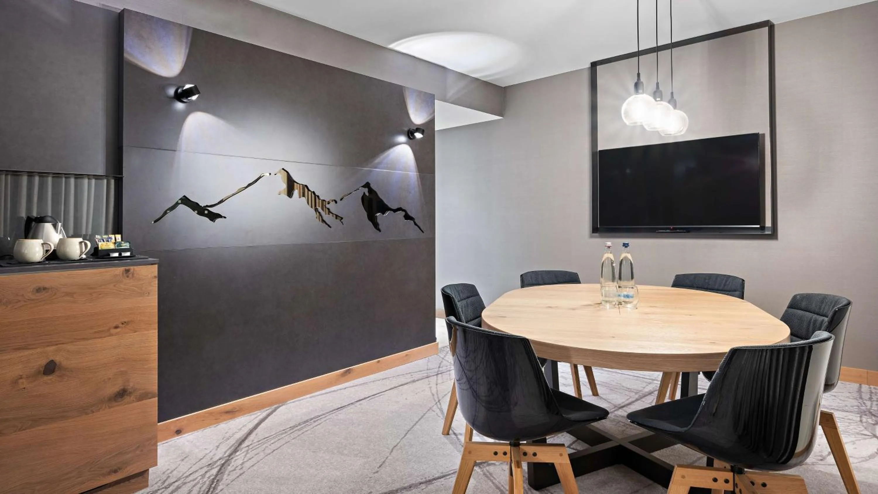 Living room in Hilton Munich Airport