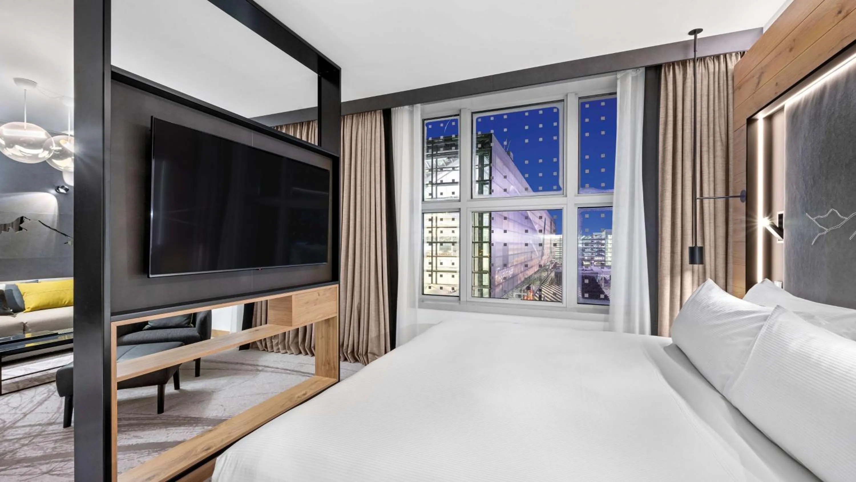 Bed in Hilton Munich Airport